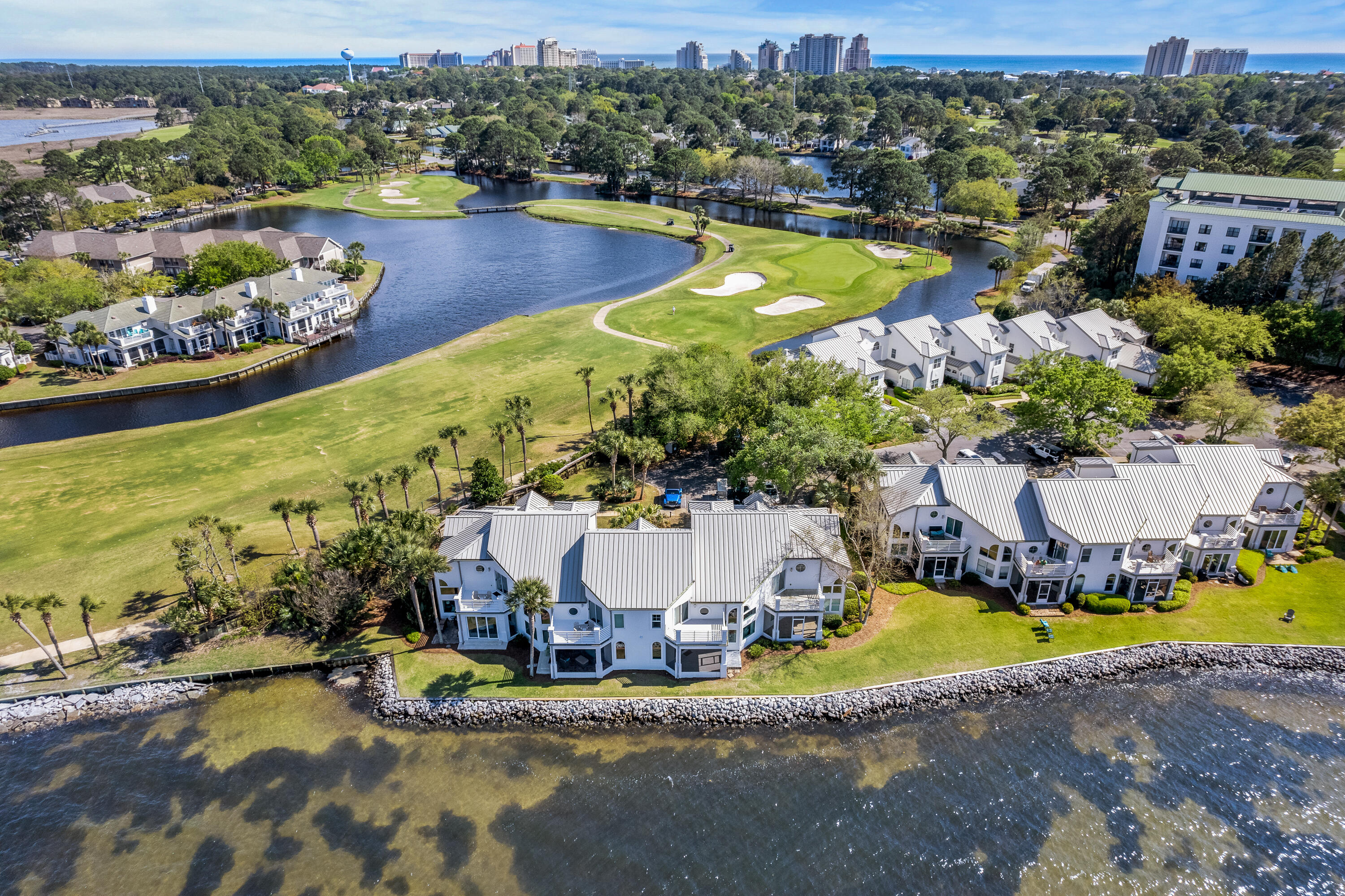 NORTHSHORE - Residential