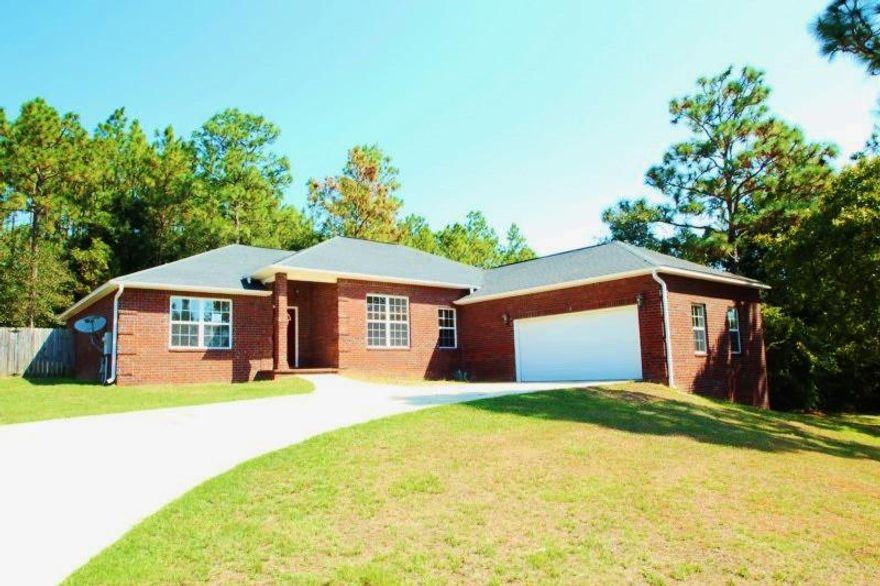 What a great home in central Crestview located in lovely Northlakes S/D. All brick construction featuring an open split bedroom plan with four large bedrooms and two baths. Huge living room with built-in bookcases and room for a gigantic TV Separate formal dining room and another dining area off the kitchen. New appliances in kitchen along with granite countertops! Floors are laminate, tile, and brand new carpet. New paint throughout! This property is eligible under the Freddie Mac First Look Initiative through 10/14/2014. This means that during the first 20 days a home is listed for sale in the MLS, only offers from owner-occupants (primary residence), public entities or their designated partners will be considered.