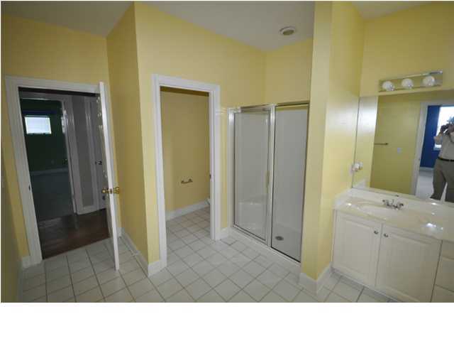 OLDE TOWNE AT SANDESTIN - Residential Lease