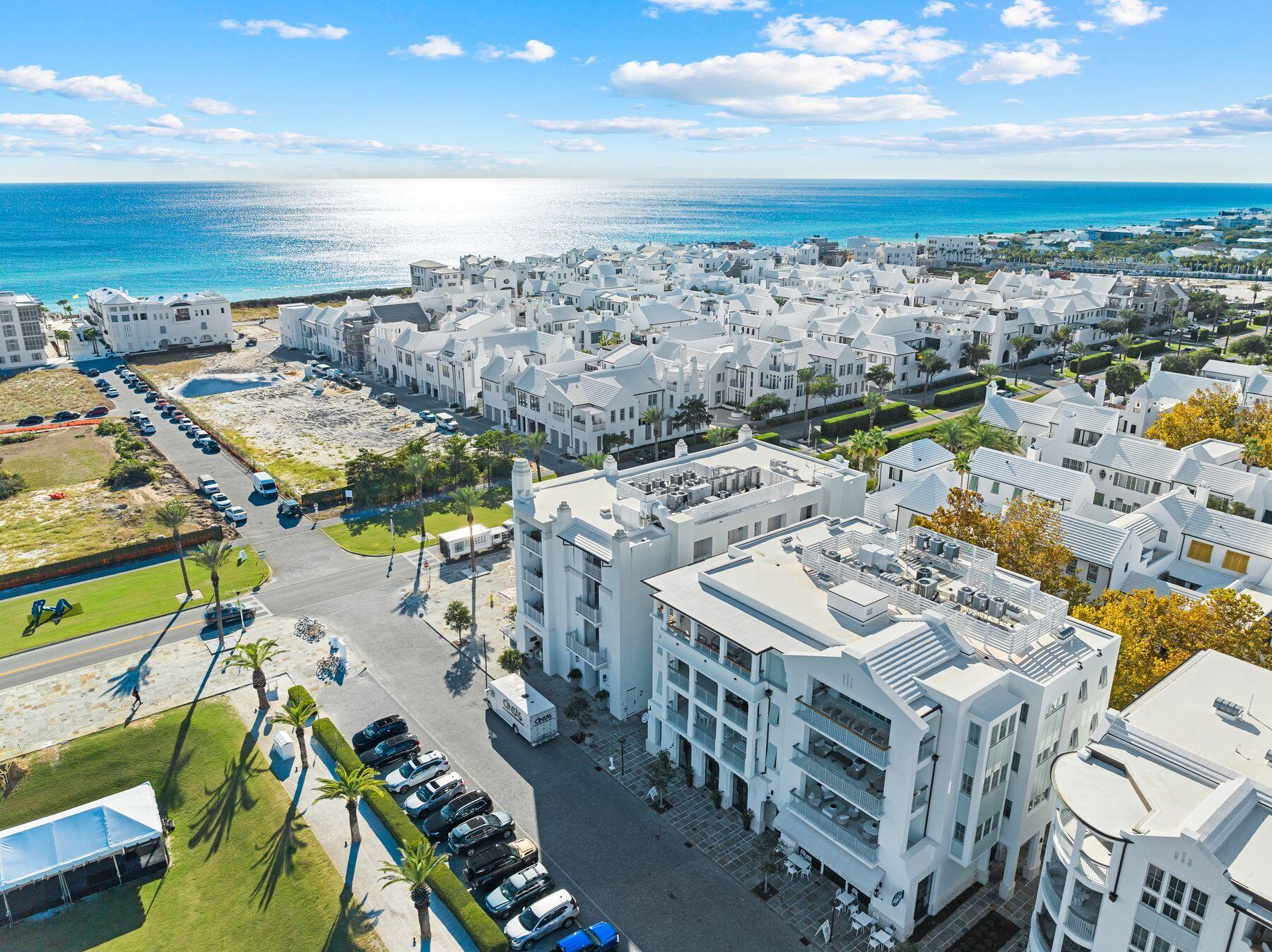 ALYS BEACH - Residential