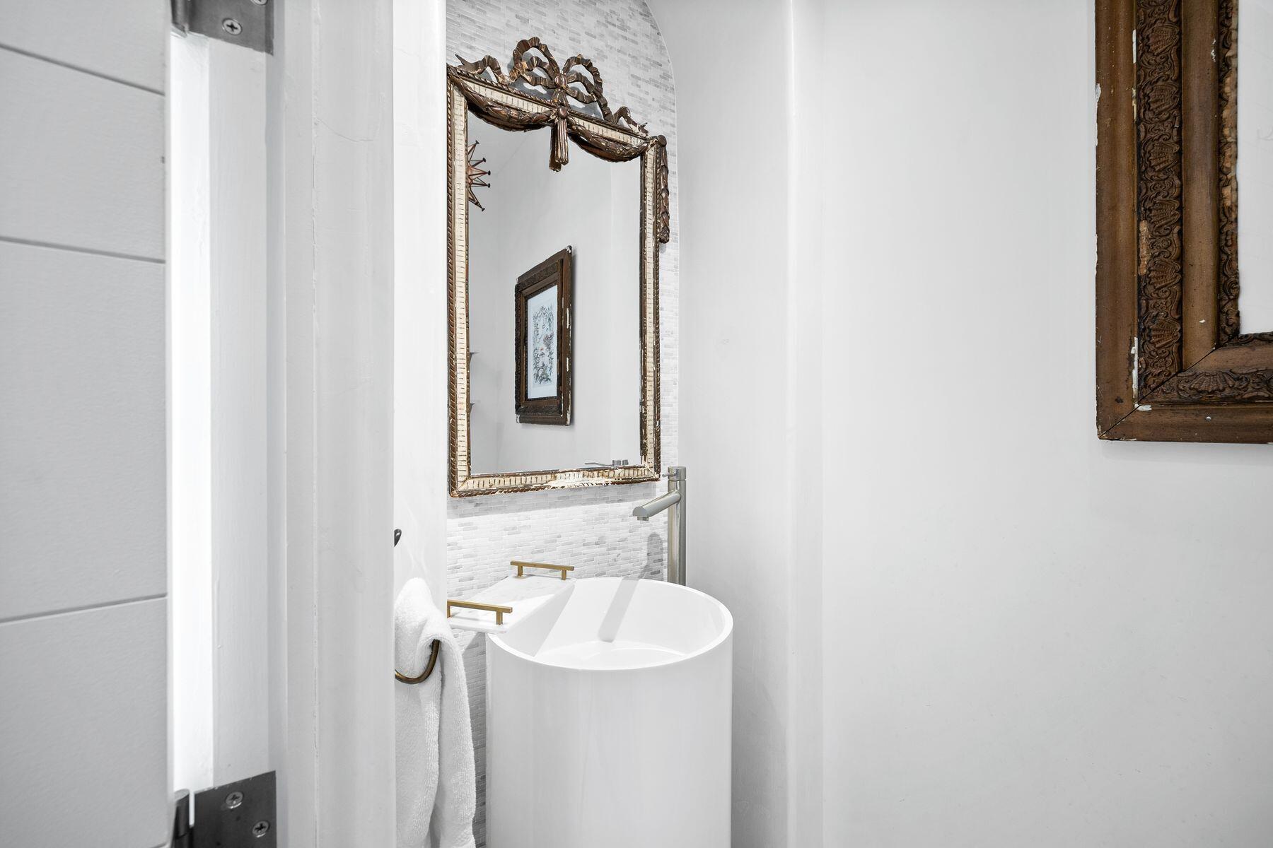 ALYS BEACH - Residential