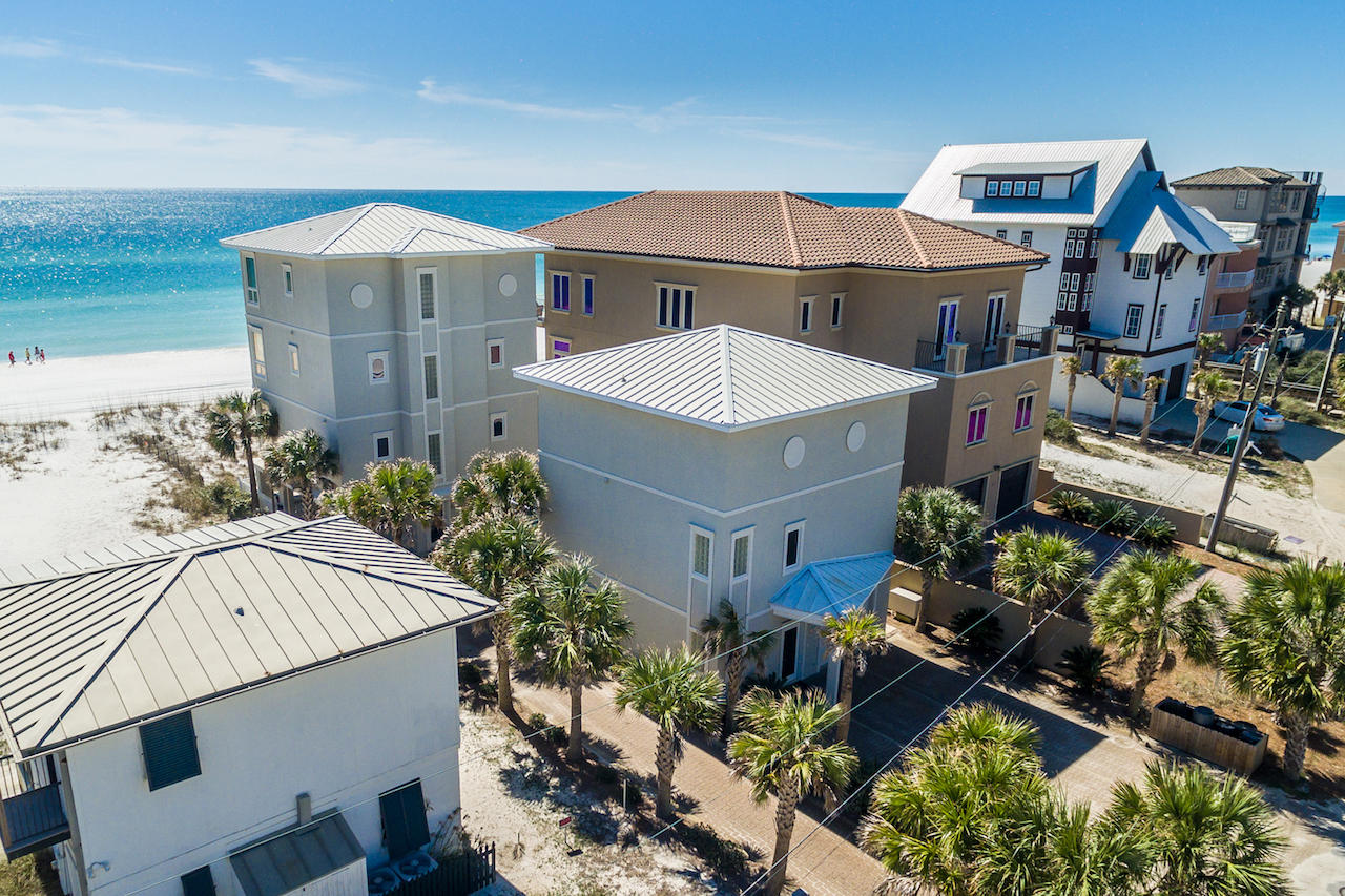 RICHARDS A E UNREC - Residential
