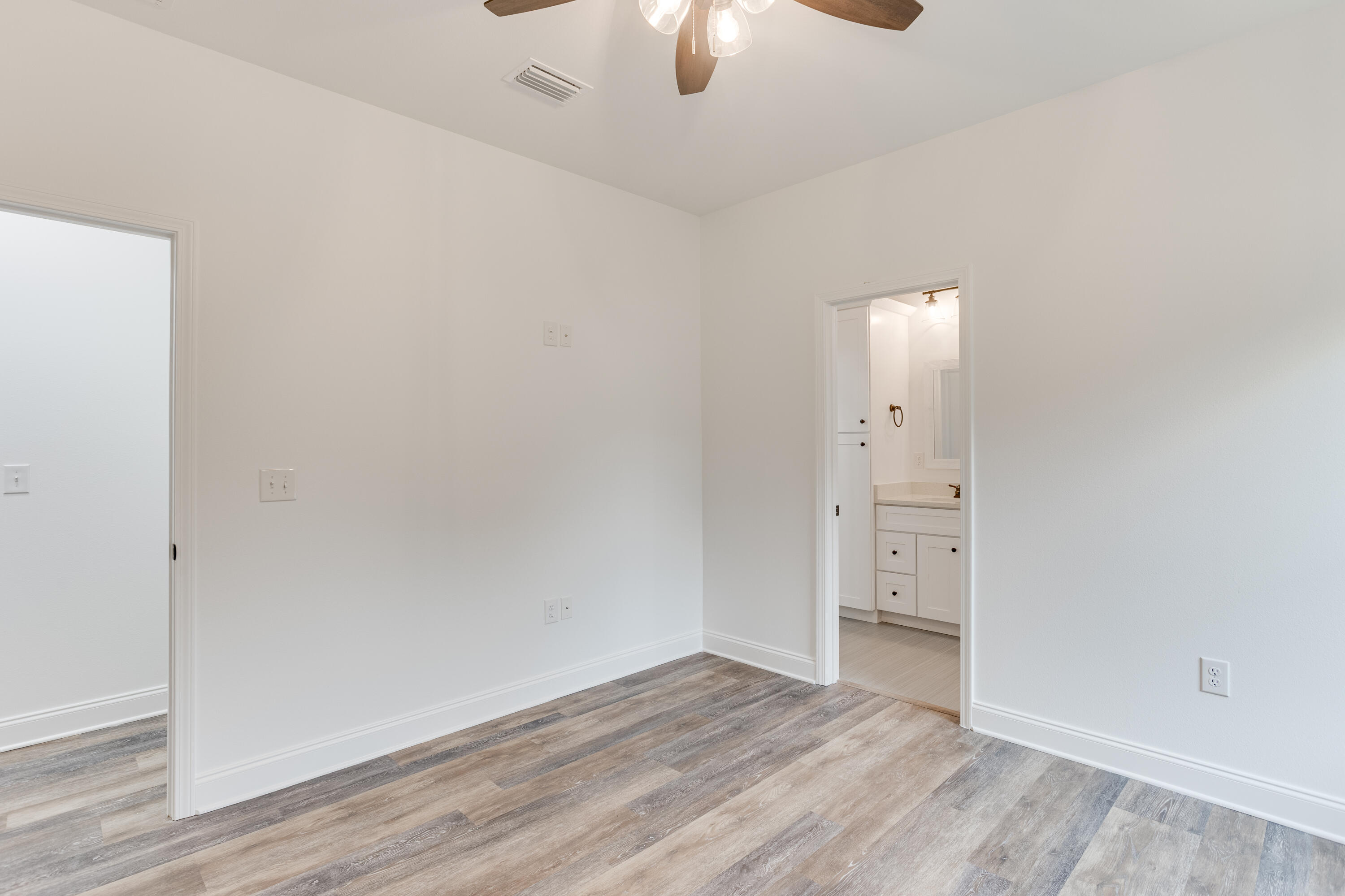 LONGWOOD - Residential