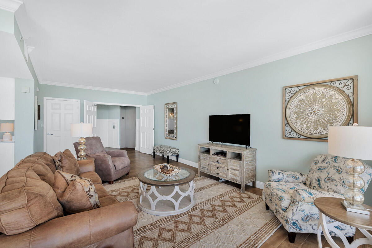 ST MAARTEN AT SILVER SHELLS - Residential