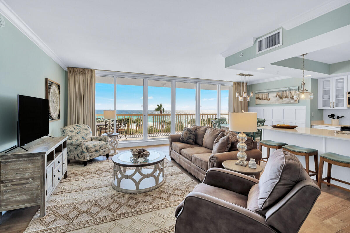 ST MAARTEN AT SILVER SHELLS - Residential
