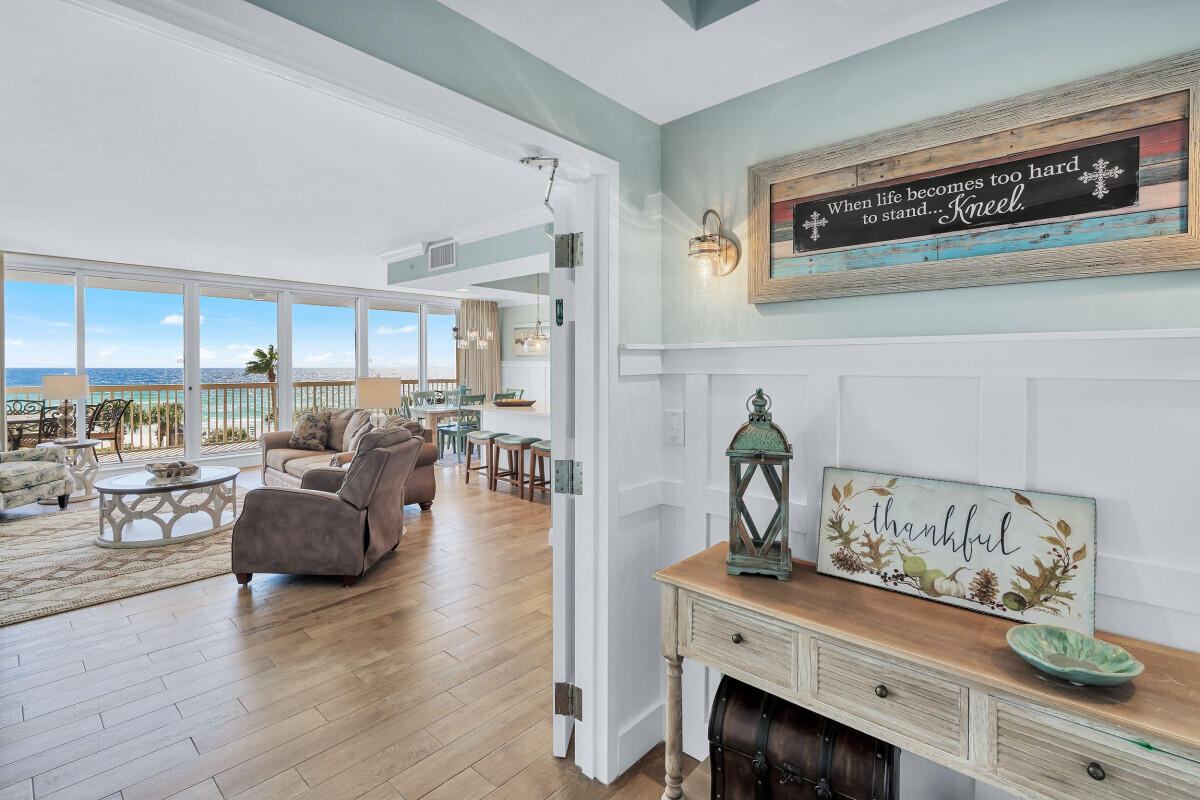 ST MAARTEN AT SILVER SHELLS - Residential