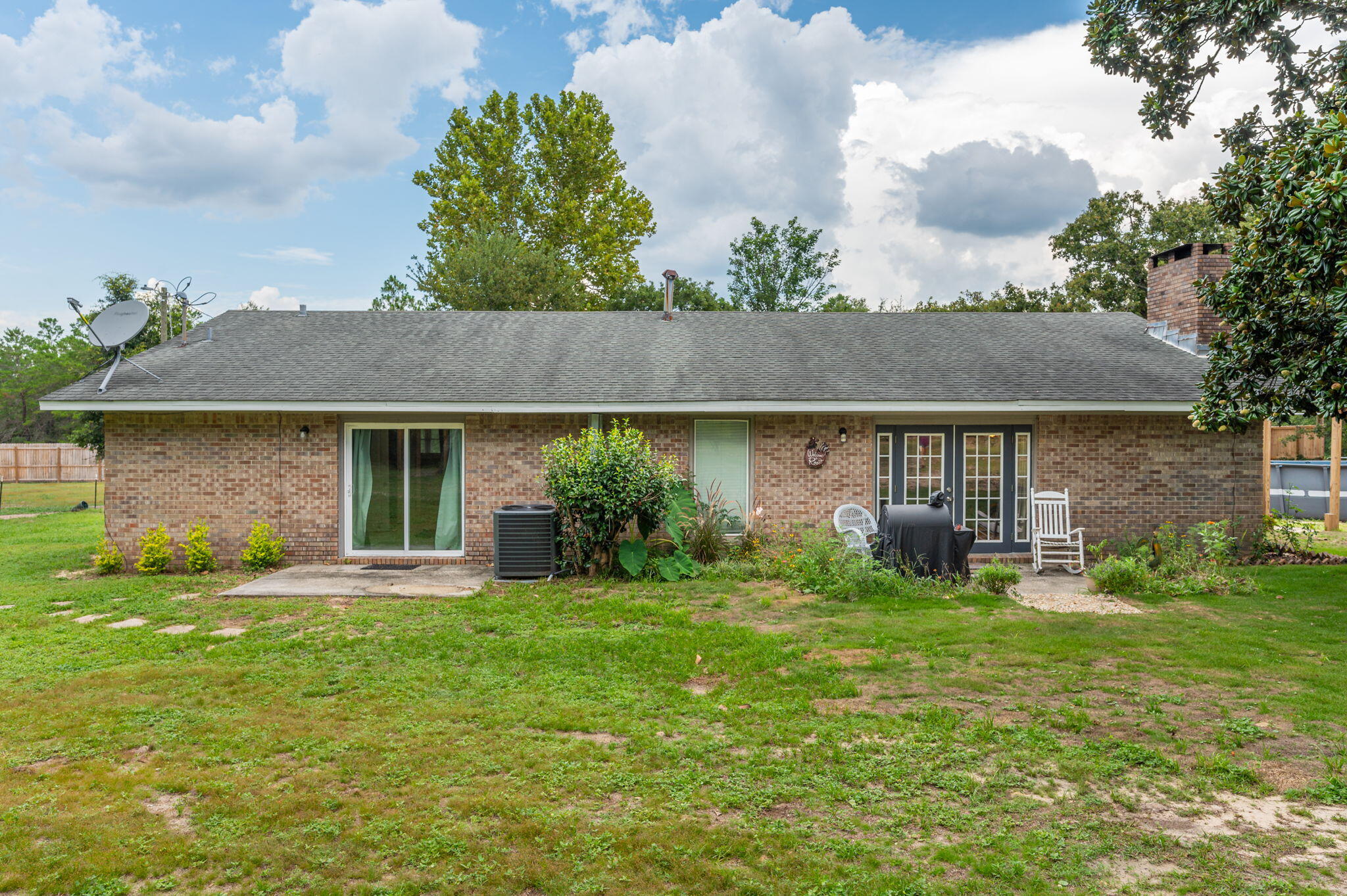 SPRING HILLS FARMS UNREC - Residential