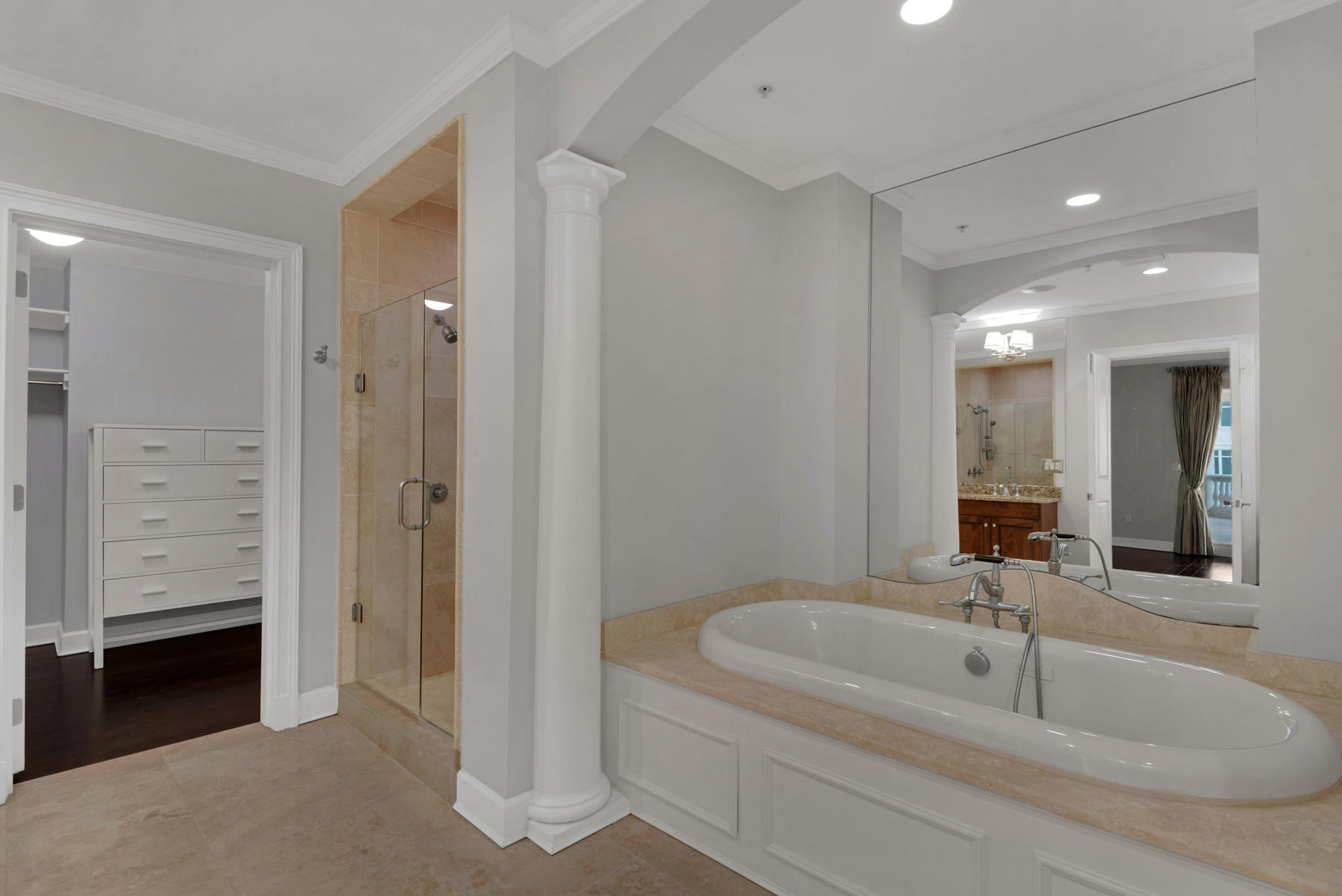 ONE WATER PLACE AT KELLY PLANTATION - Residential