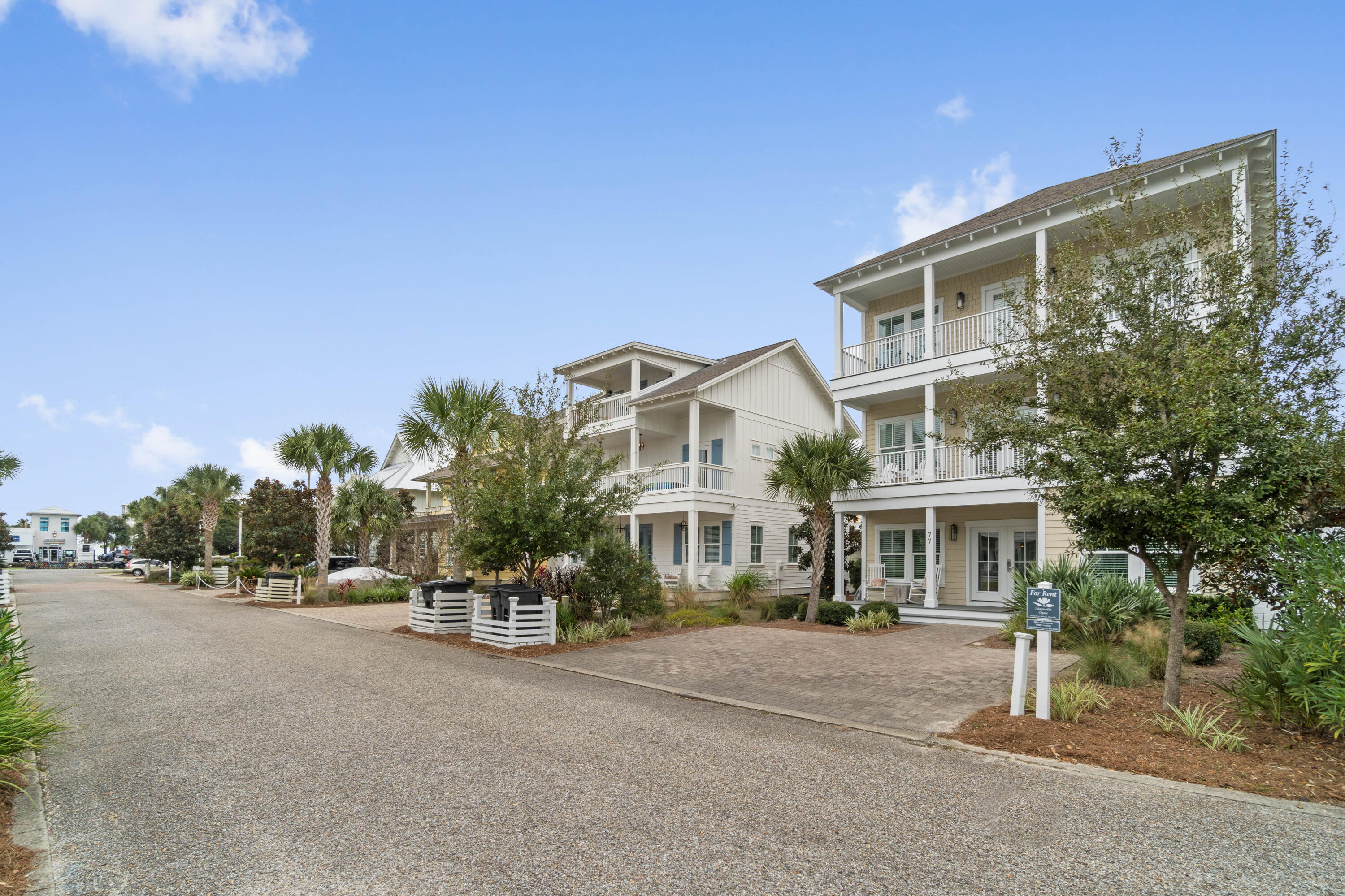 LOT 14 MAGNOLIA DUNE S/D LESS THE W 20FT THEREOF - Residential