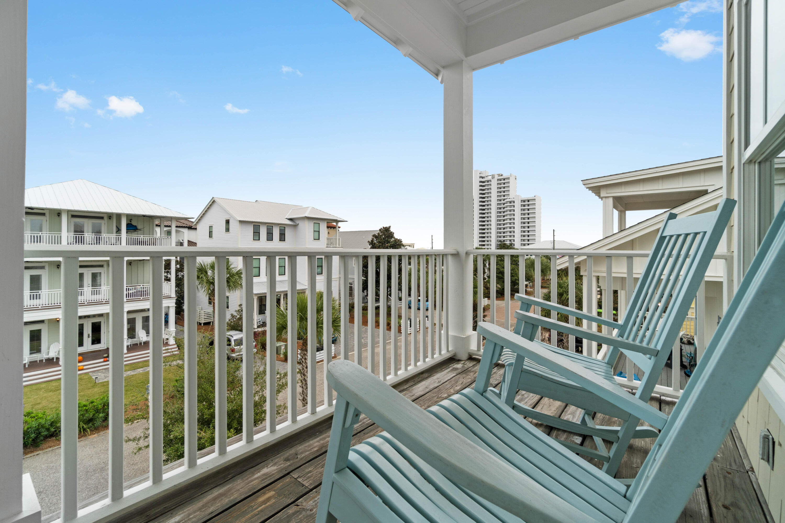 LOT 14 MAGNOLIA DUNE S/D LESS THE W 20FT THEREOF - Residential