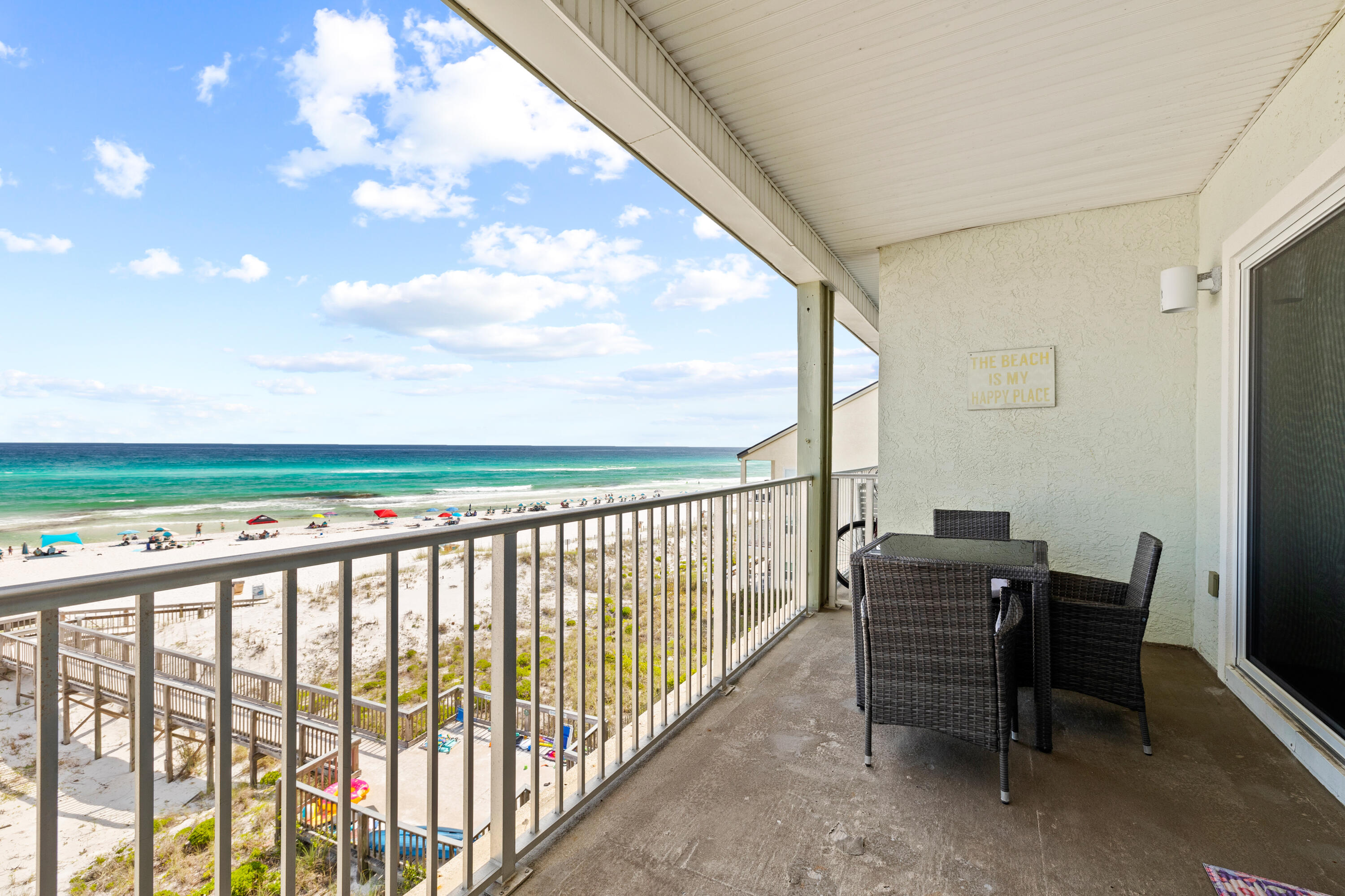 Commodore's Retreat - Residential