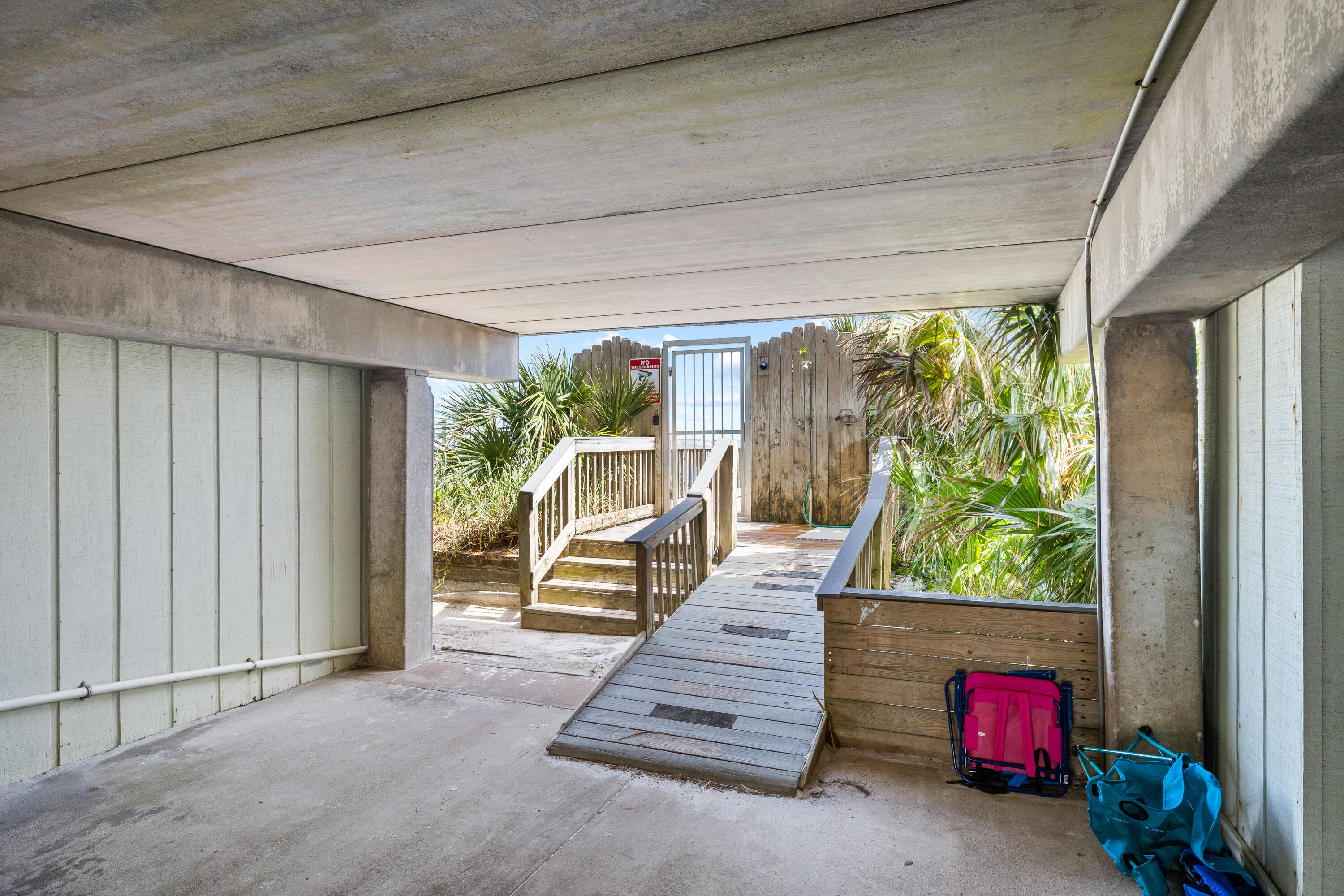 Commodore's Retreat - Residential