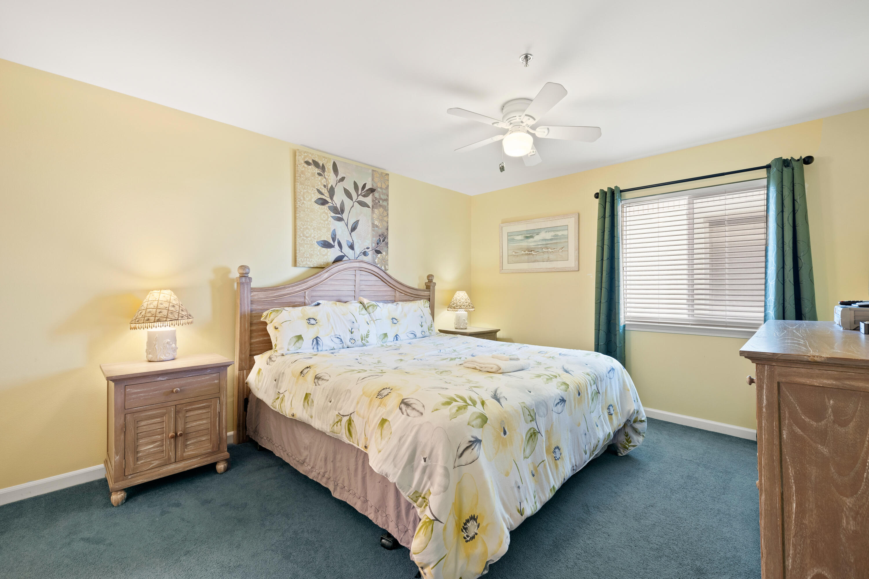 Commodore's Retreat - Residential