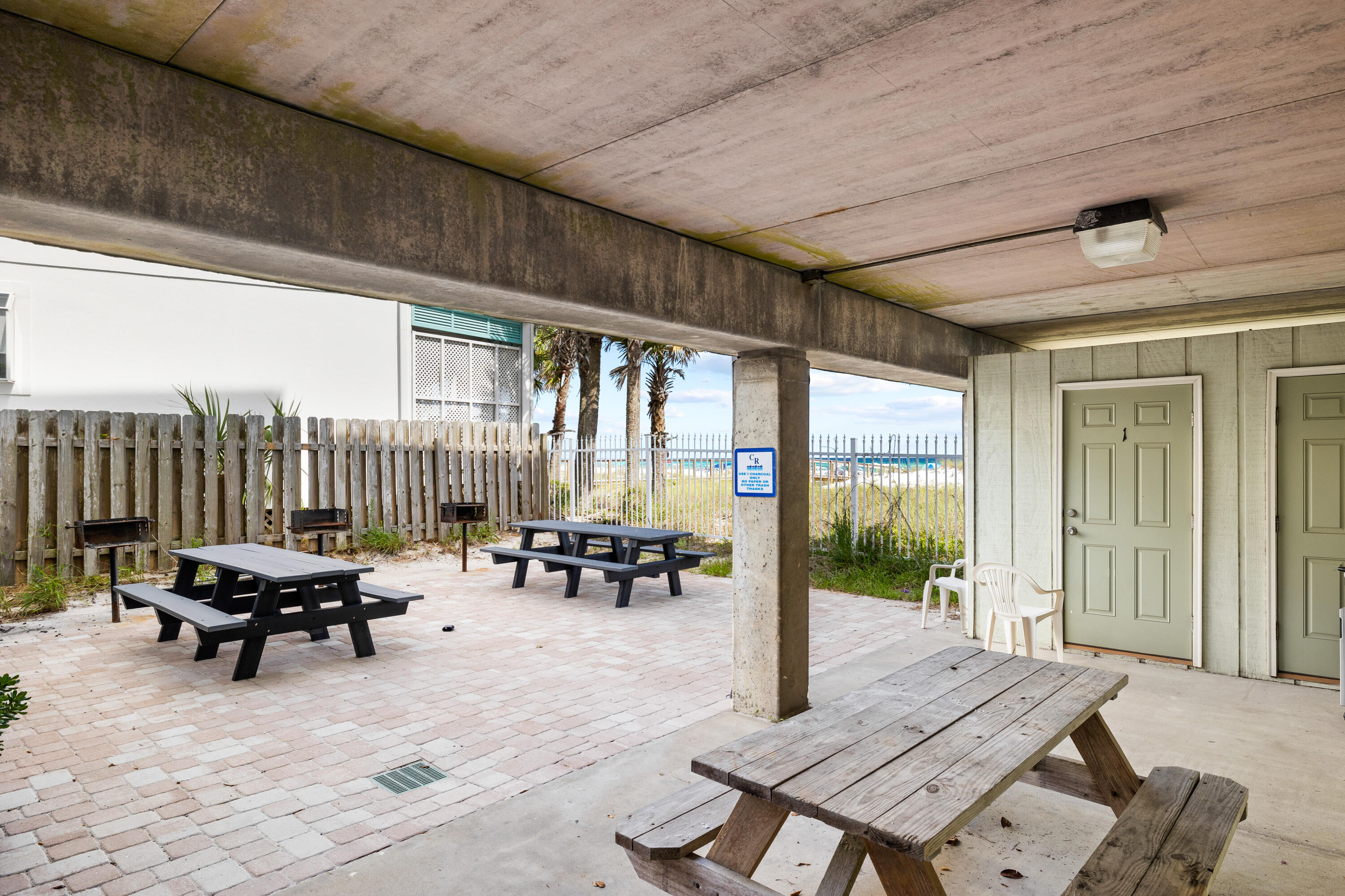 Commodore's Retreat - Residential