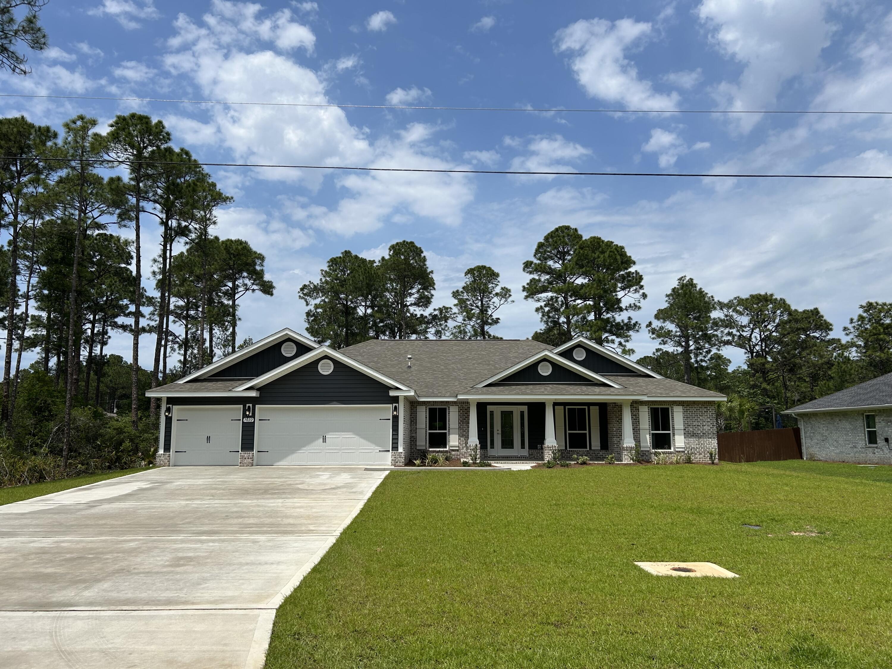 HOLLEY BY THE SEA - Residential