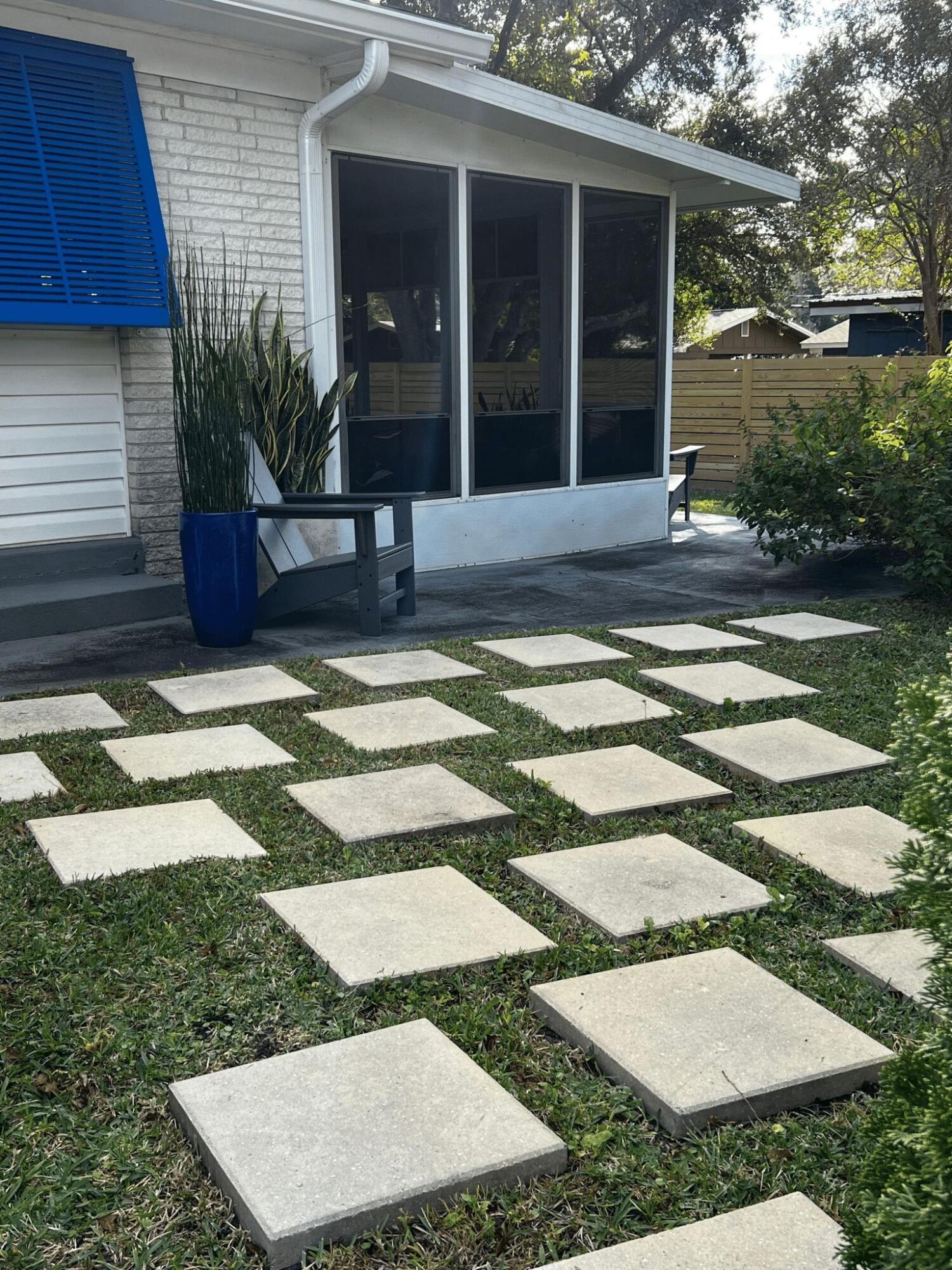 VESTA HTS 4TH ADD - Residential