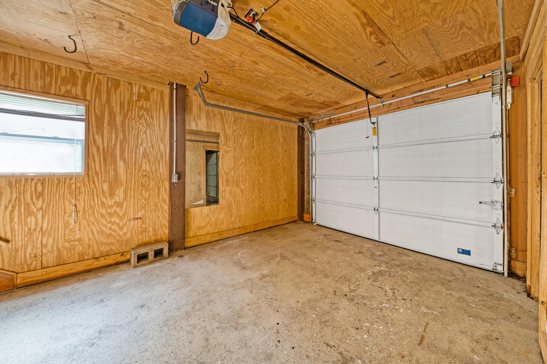 PRIDGEN'S UNRECD - Residential