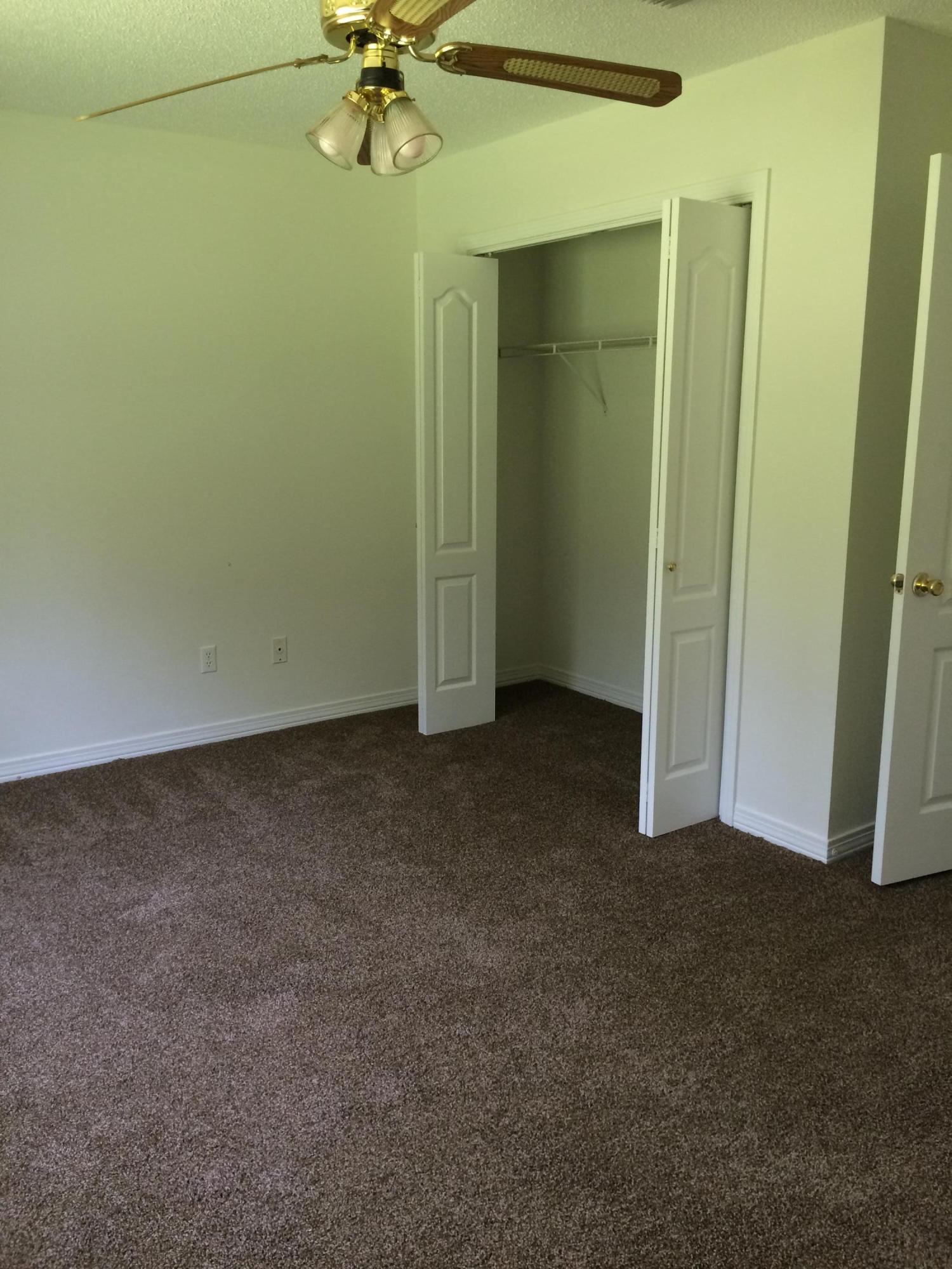 FOXWORTH EST - Residential