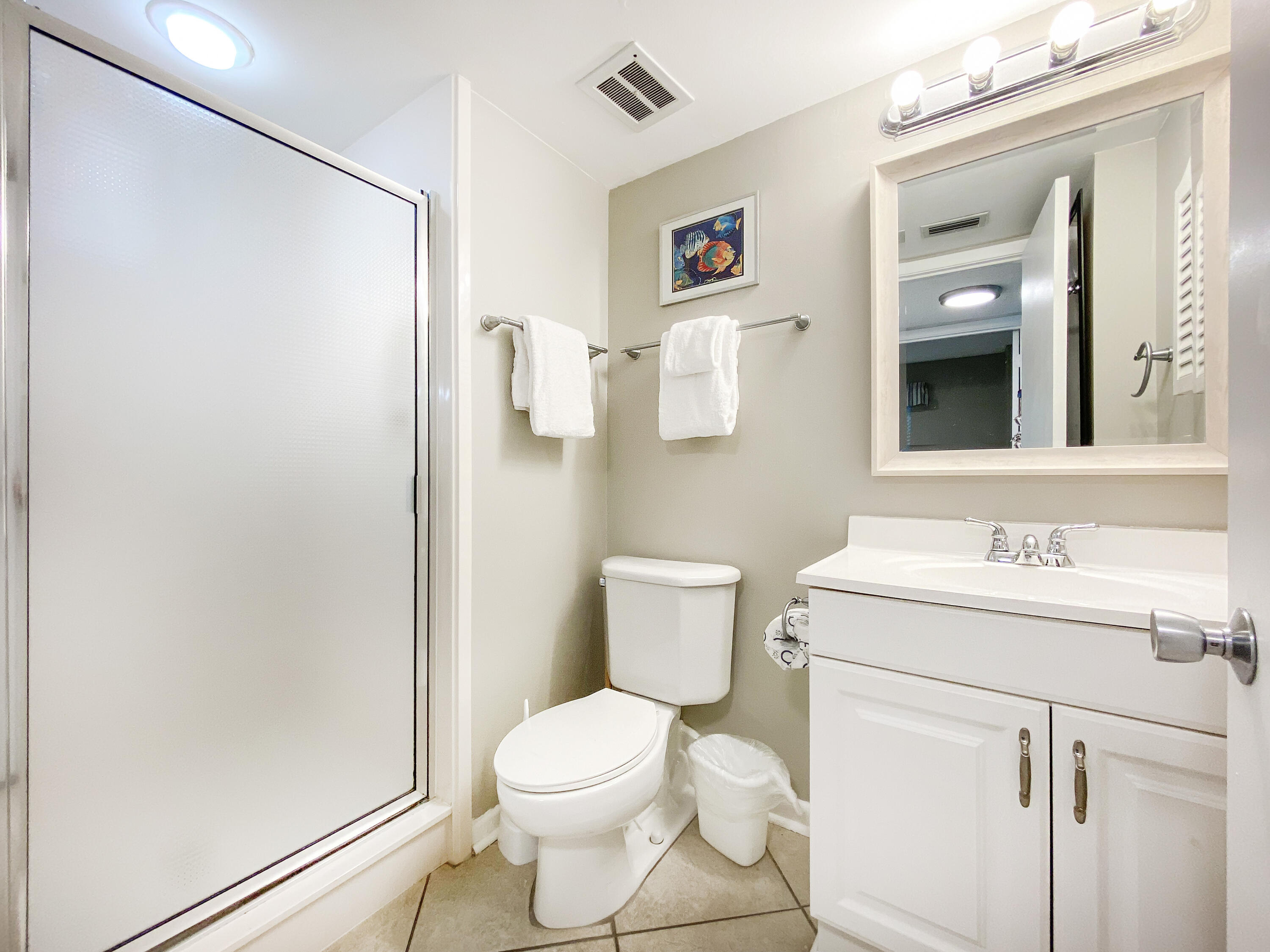 EL MATADOR CONDO - Residential