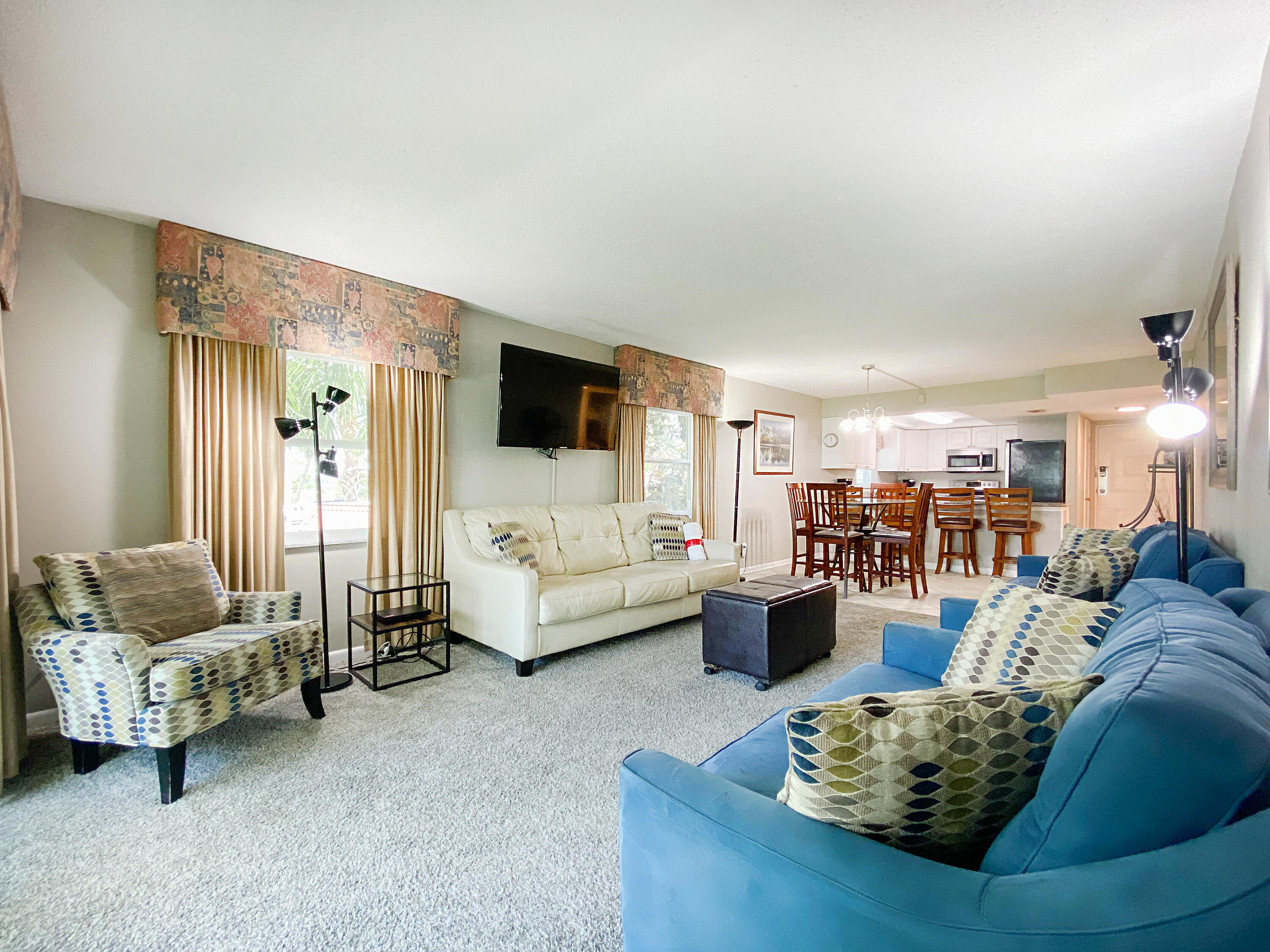 EL MATADOR CONDO - Residential