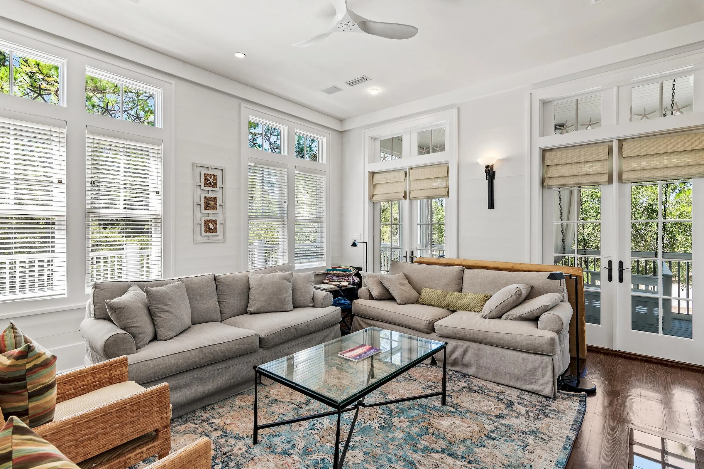 Santa Rosa Beach, Florida 32459, United States, 3 Bedrooms Bedrooms, ,4 BathroomsBathrooms,Residential,Pending,41412