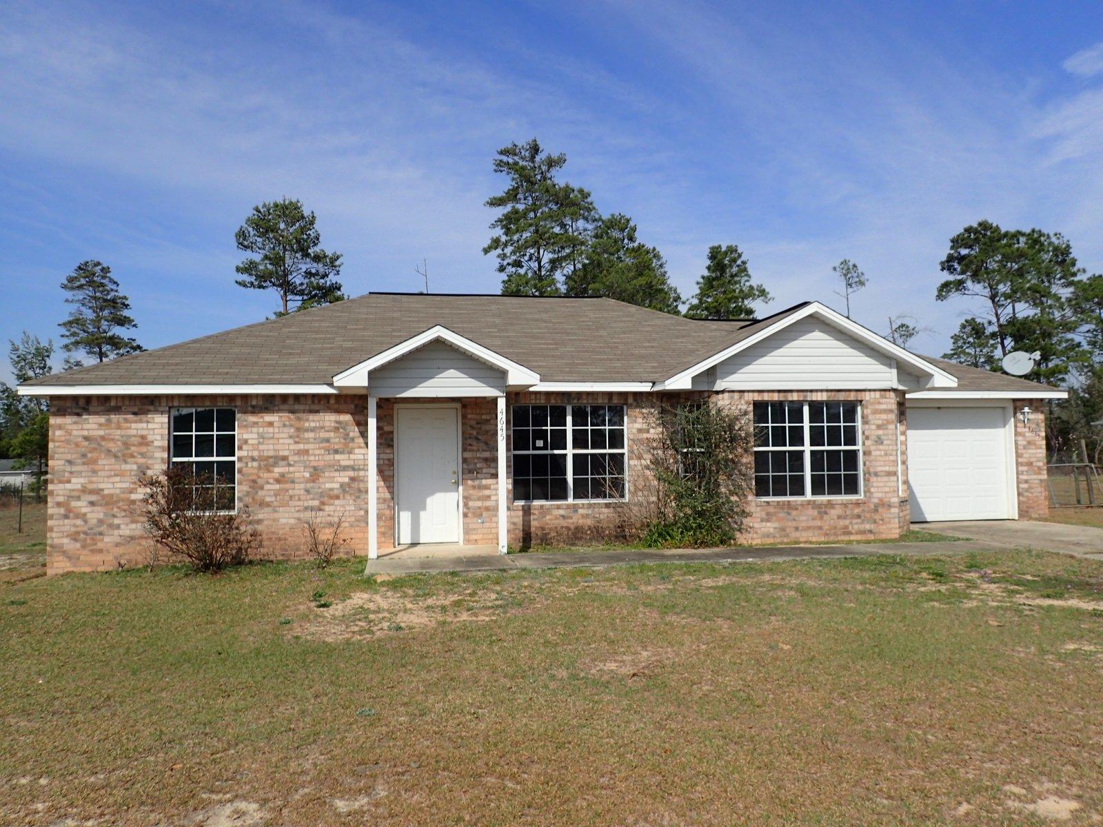 THE PINES - Residential