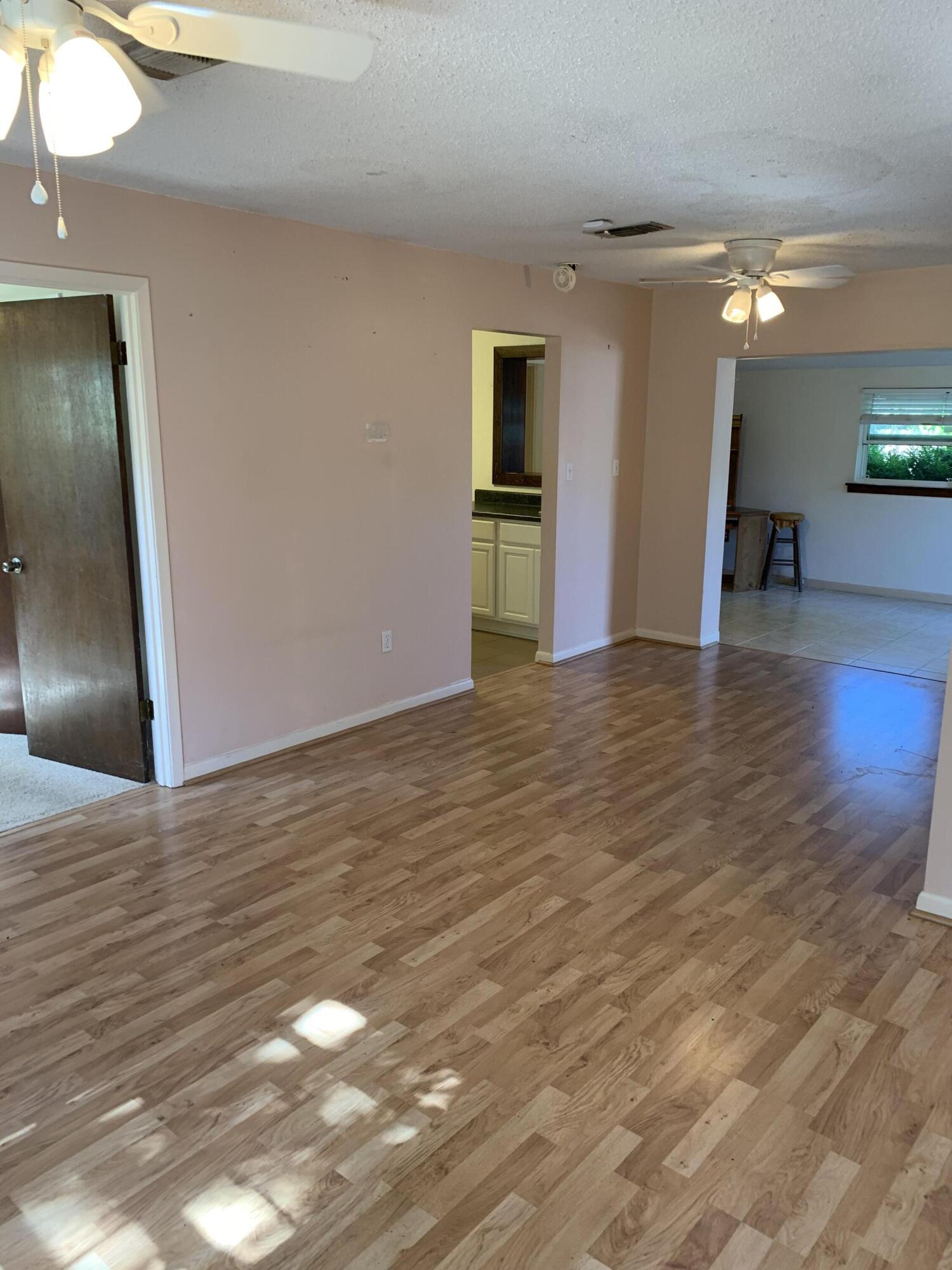 BRYN MAWR PARK 1ST ADDN - Residential