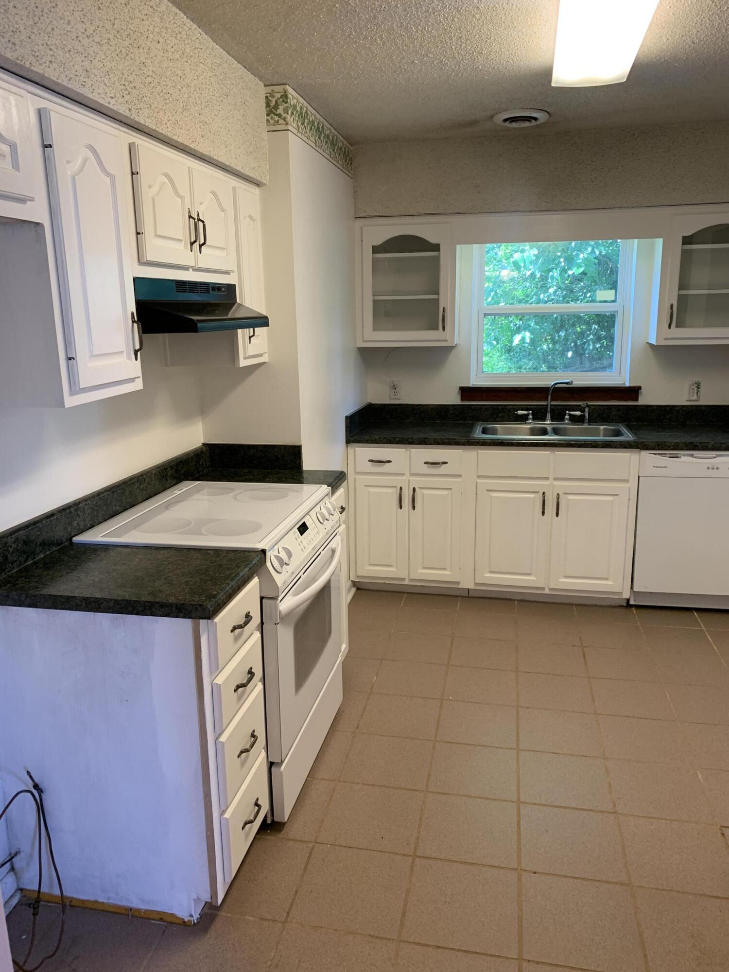 BRYN MAWR PARK 1ST ADDN - Residential