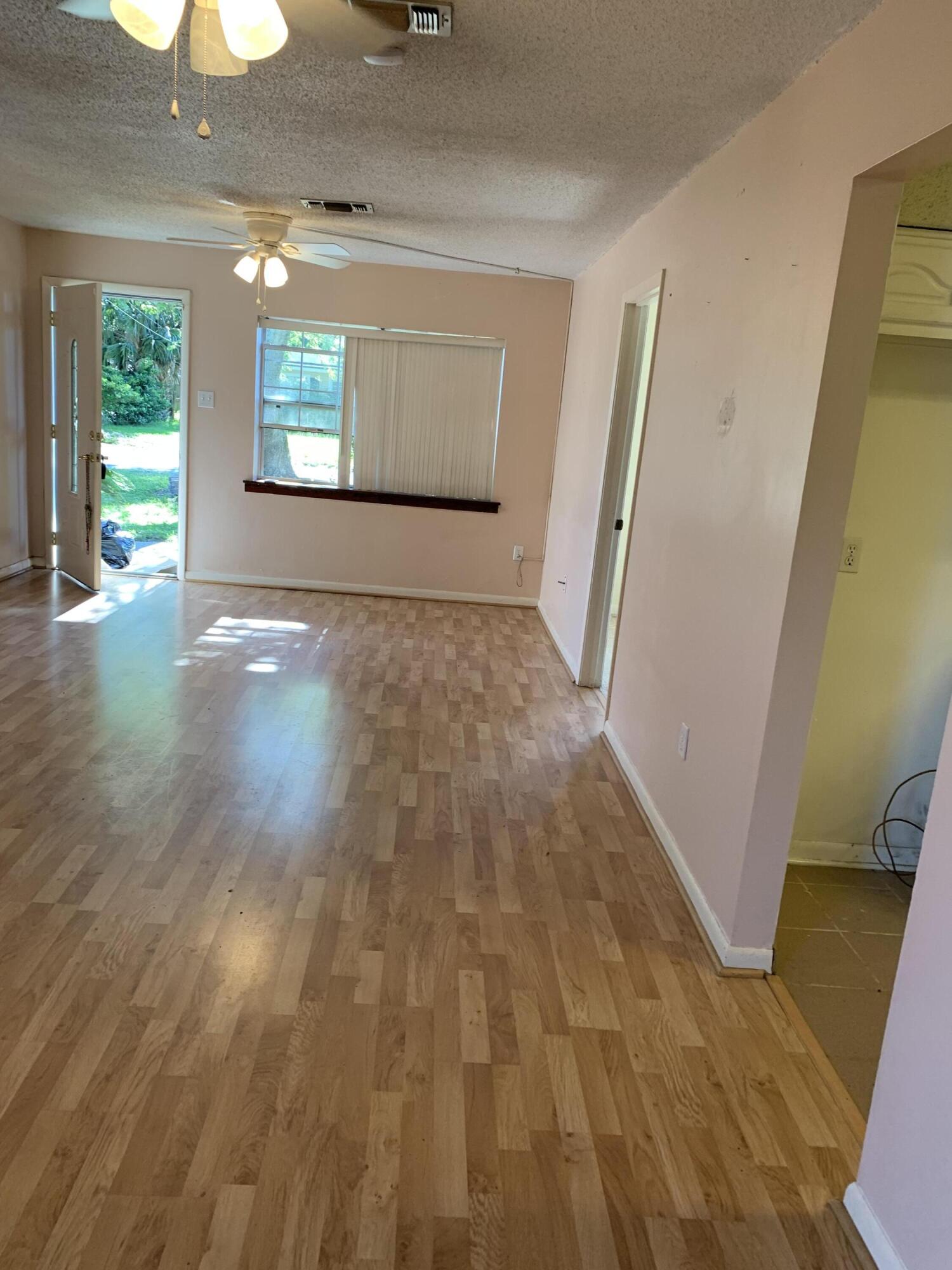 BRYN MAWR PARK 1ST ADDN - Residential