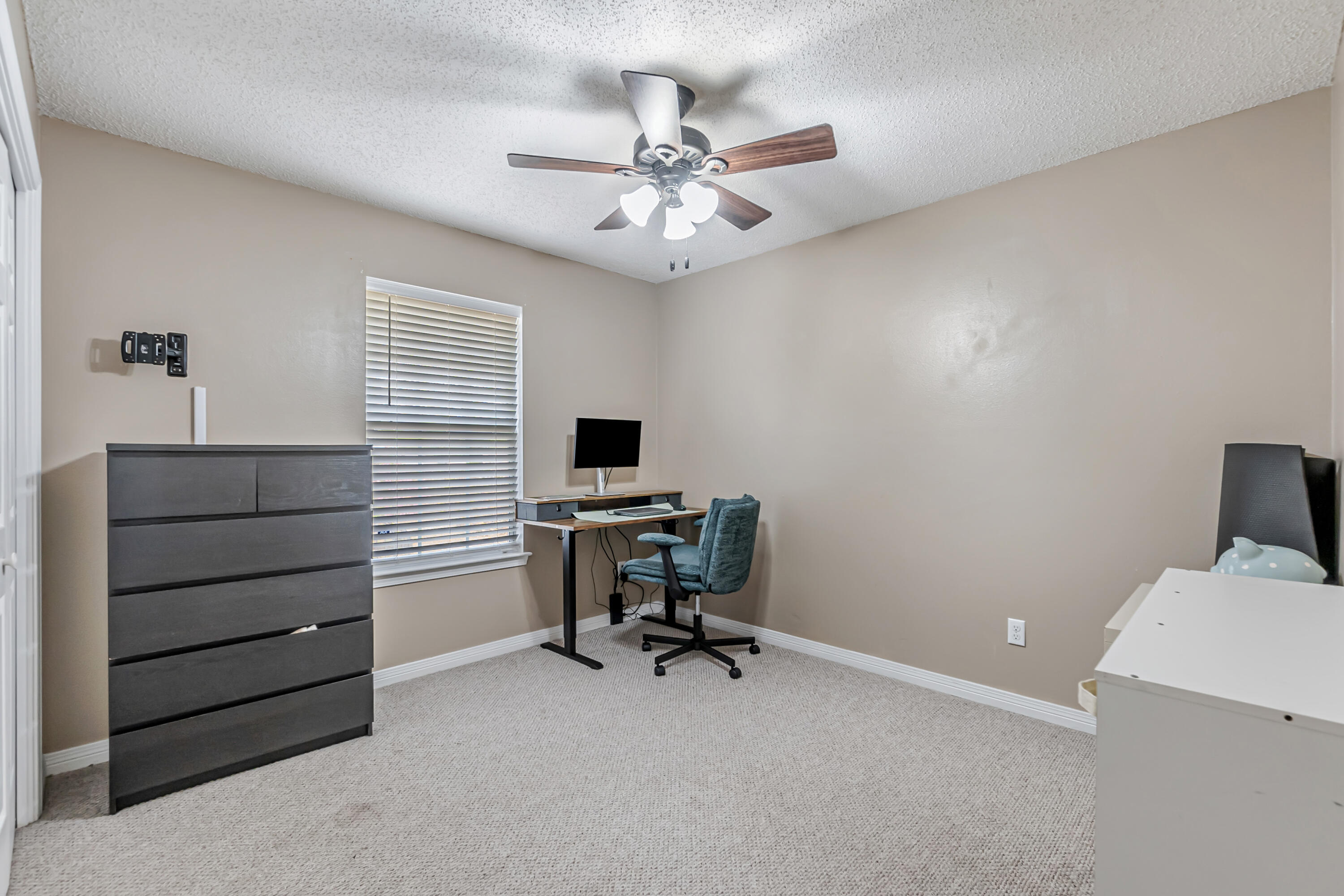 COUNTRYVIEW ESTATES - Residential