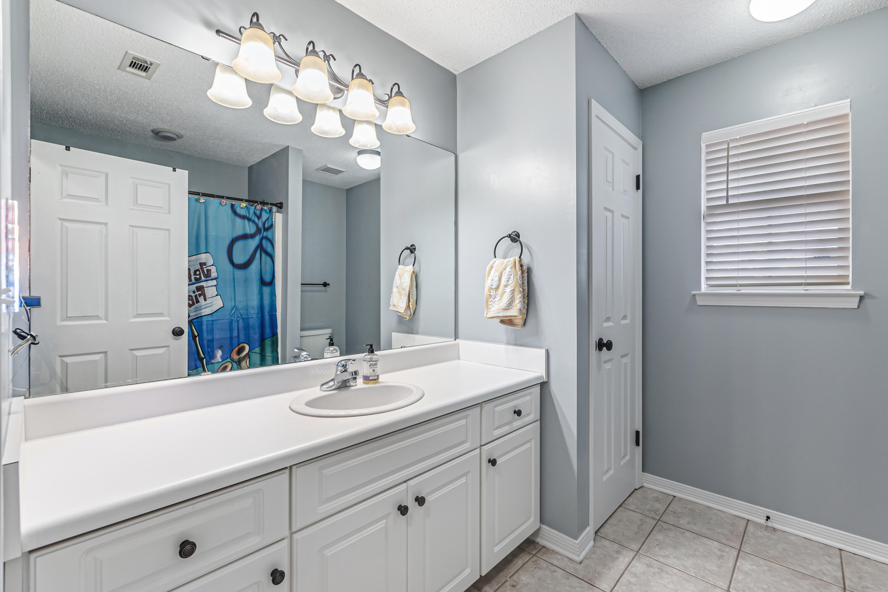 COUNTRYVIEW ESTATES - Residential