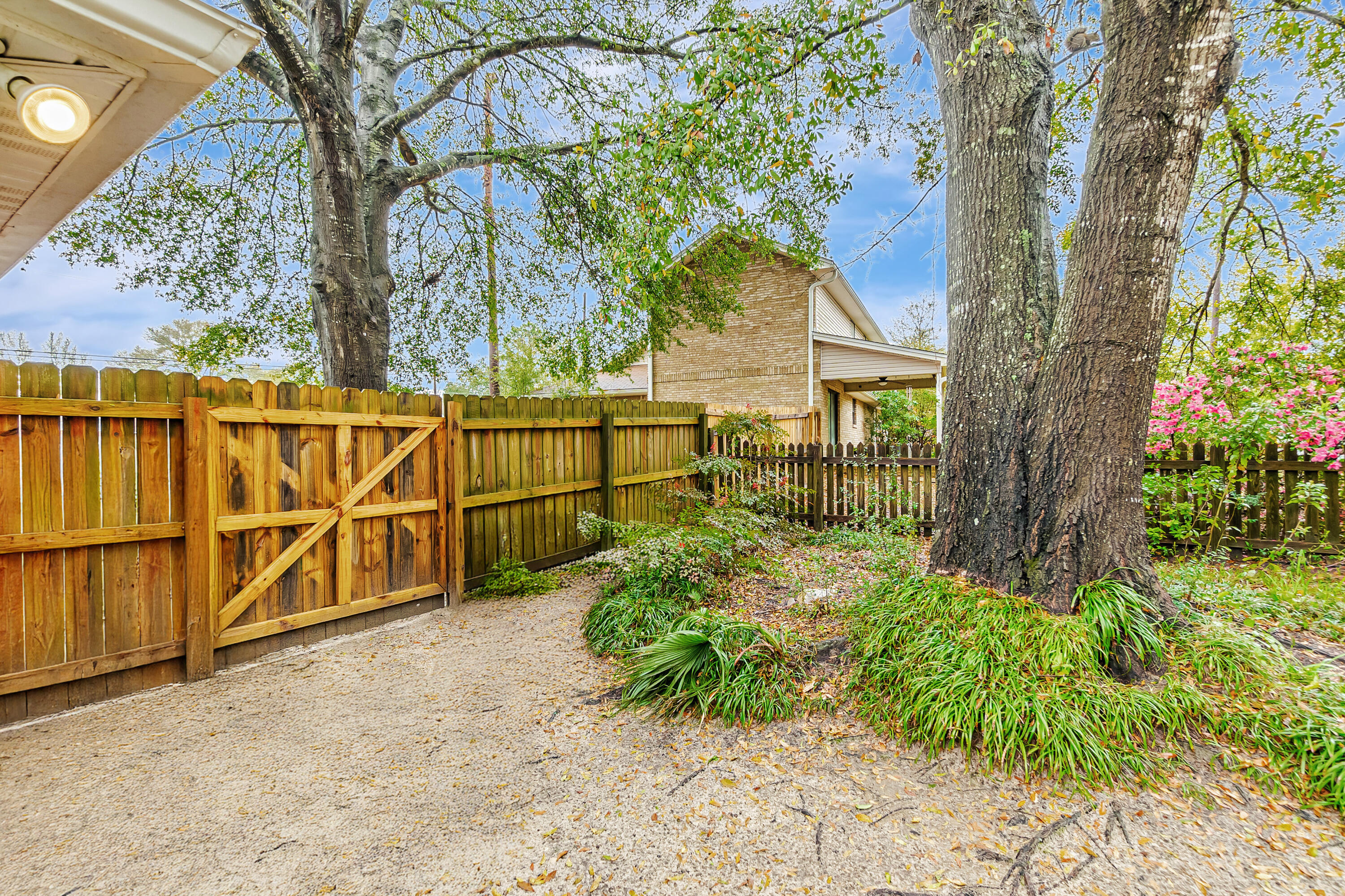 COUNTRYVIEW ESTATES - Residential