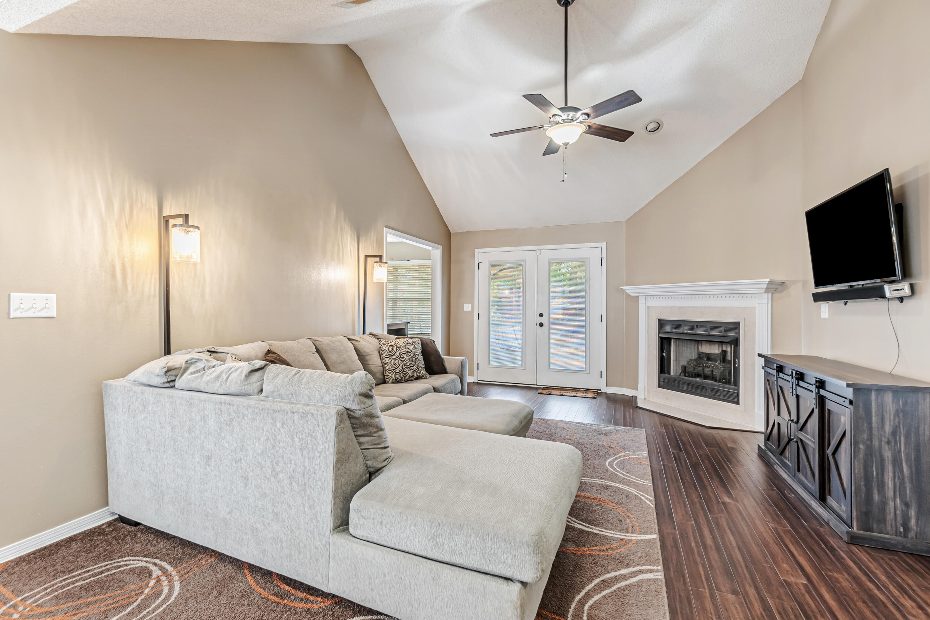 COUNTRYVIEW ESTATES - Residential