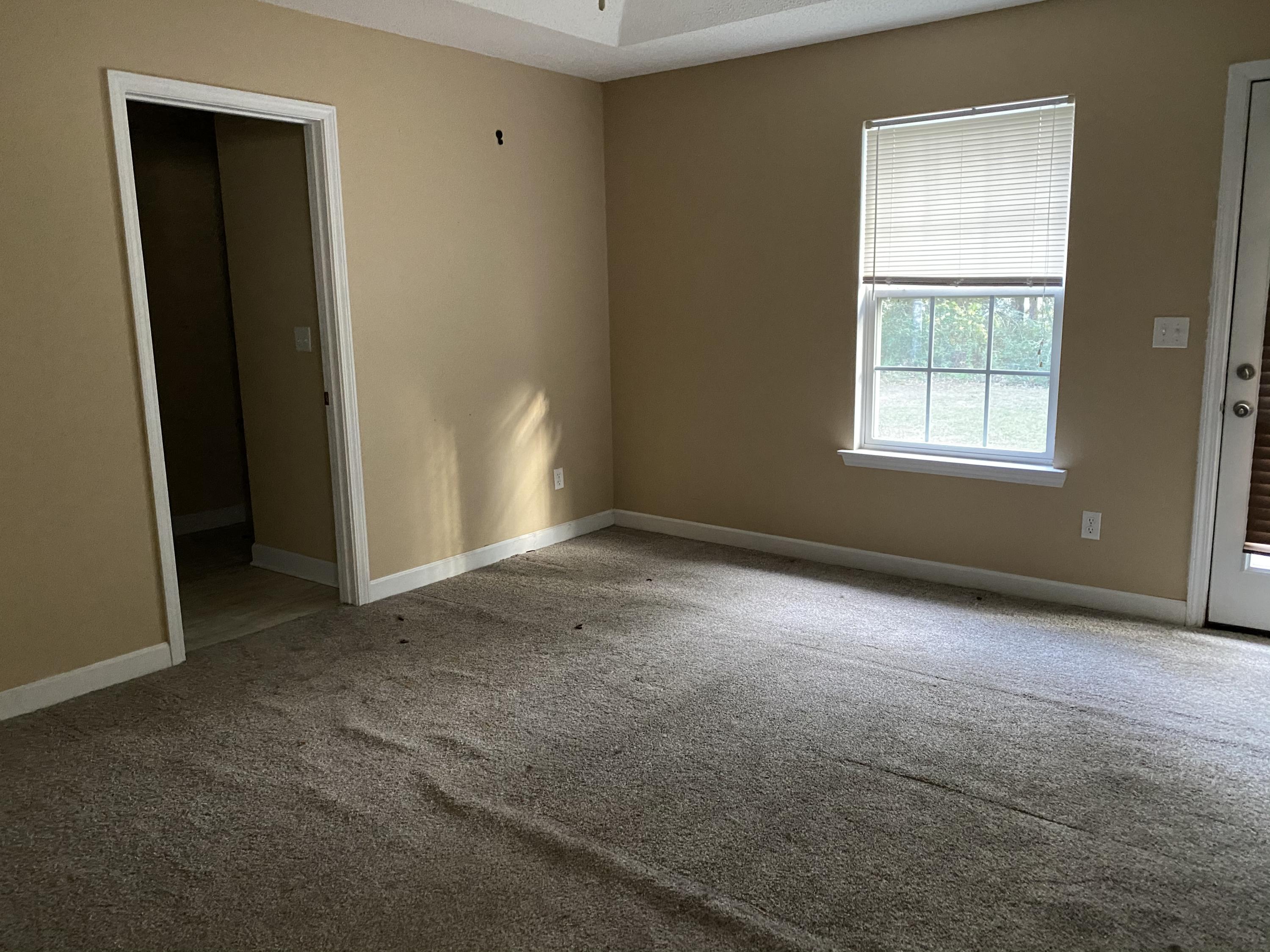 THE PINES - Residential