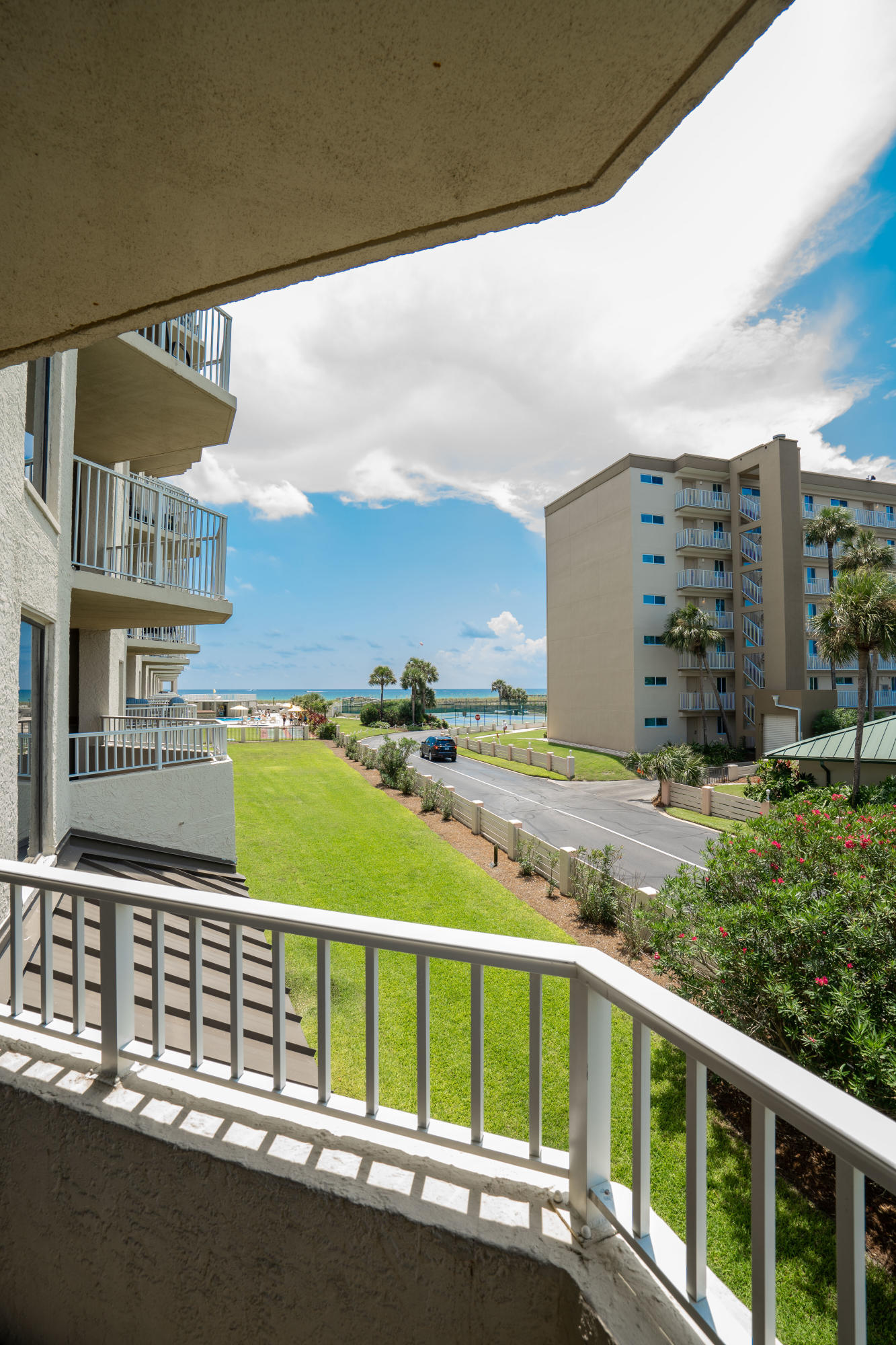 INLET REEF CLUB CONDO - Residential