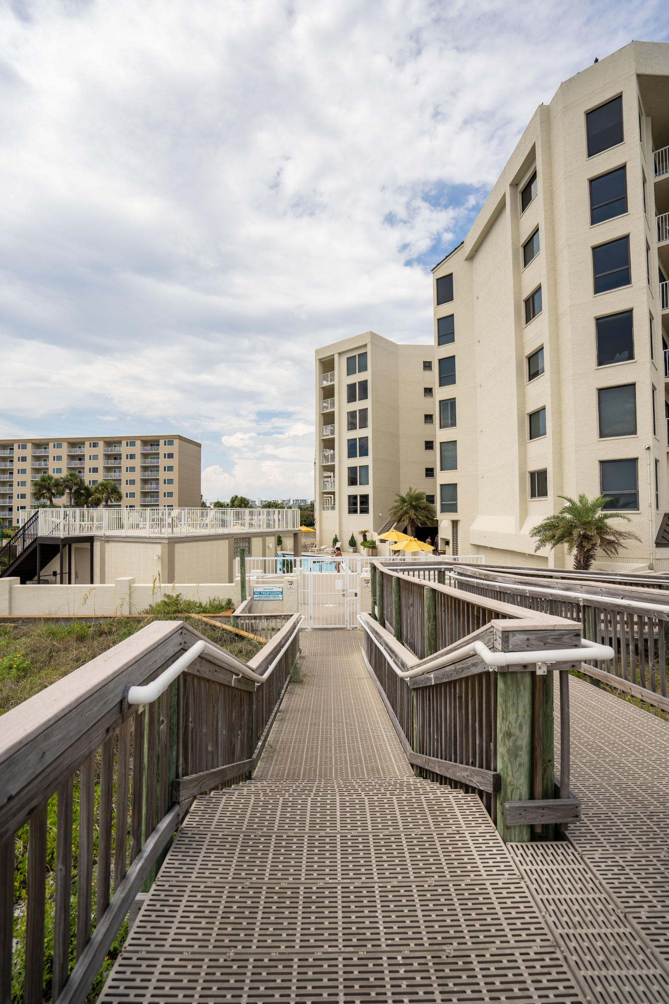 INLET REEF CLUB CONDO - Residential