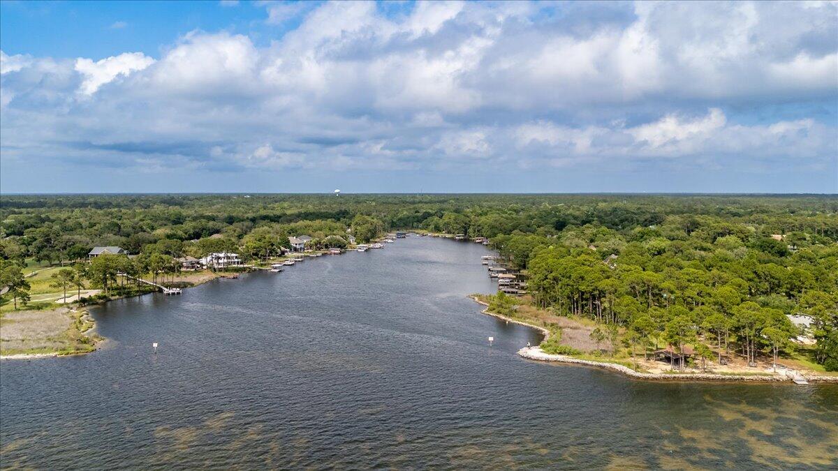 RAINTREE ESTATES - Residential