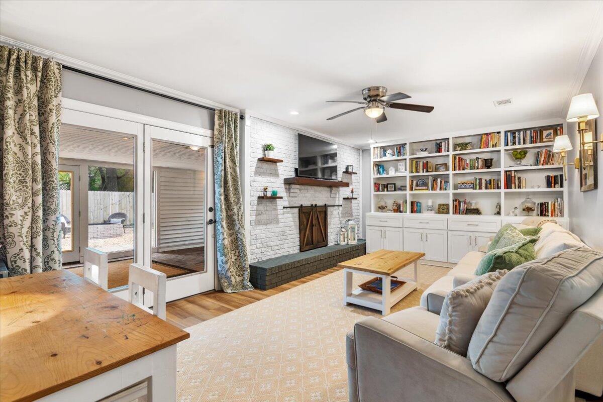 RAINTREE ESTATES - Residential