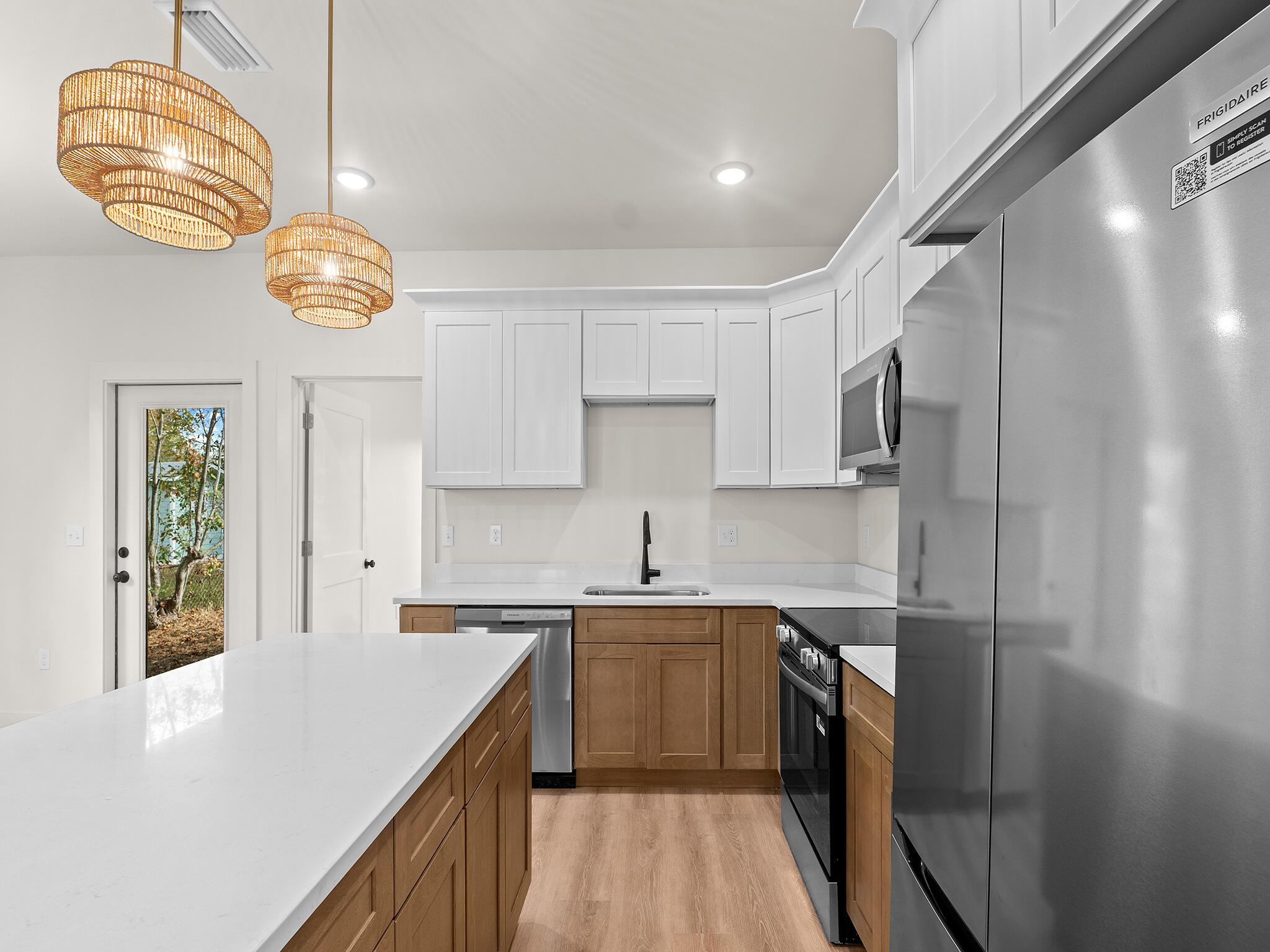 NO RECORDED SUBDIVISION - Residential