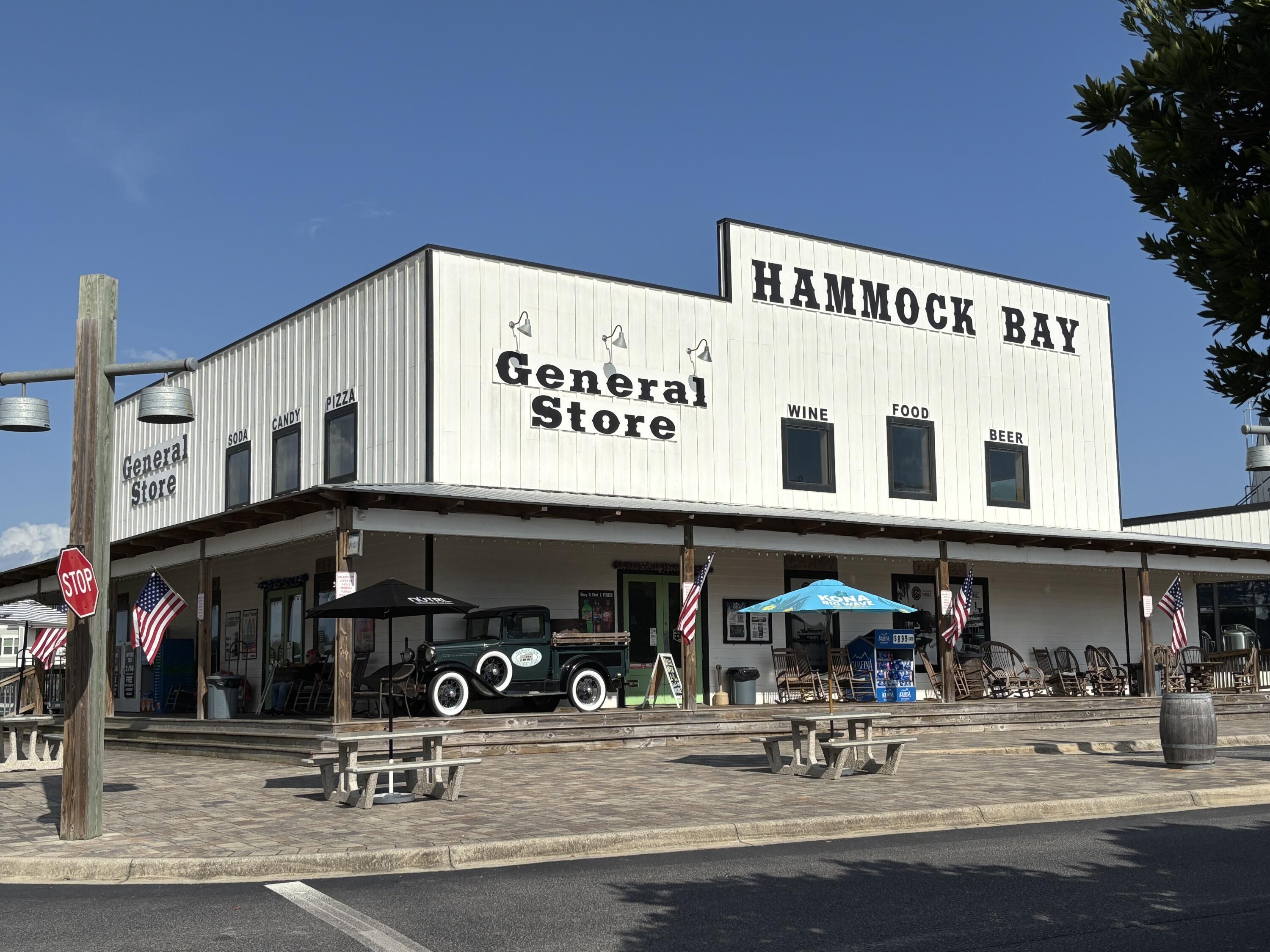 HAMMOCK BAY - Residential