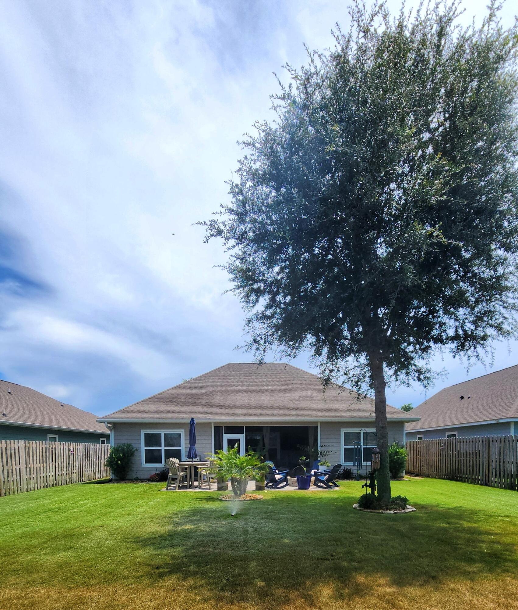 HAMMOCK BAY - Residential