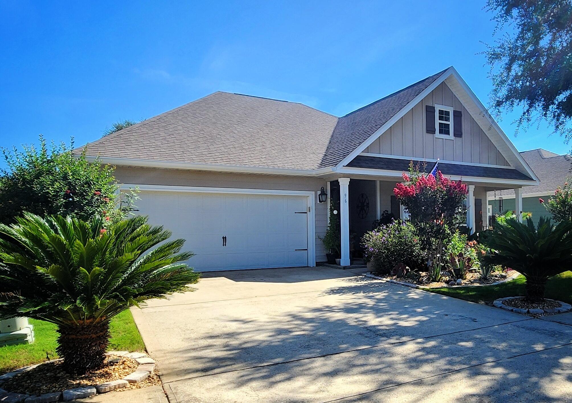 HAMMOCK BAY - Residential