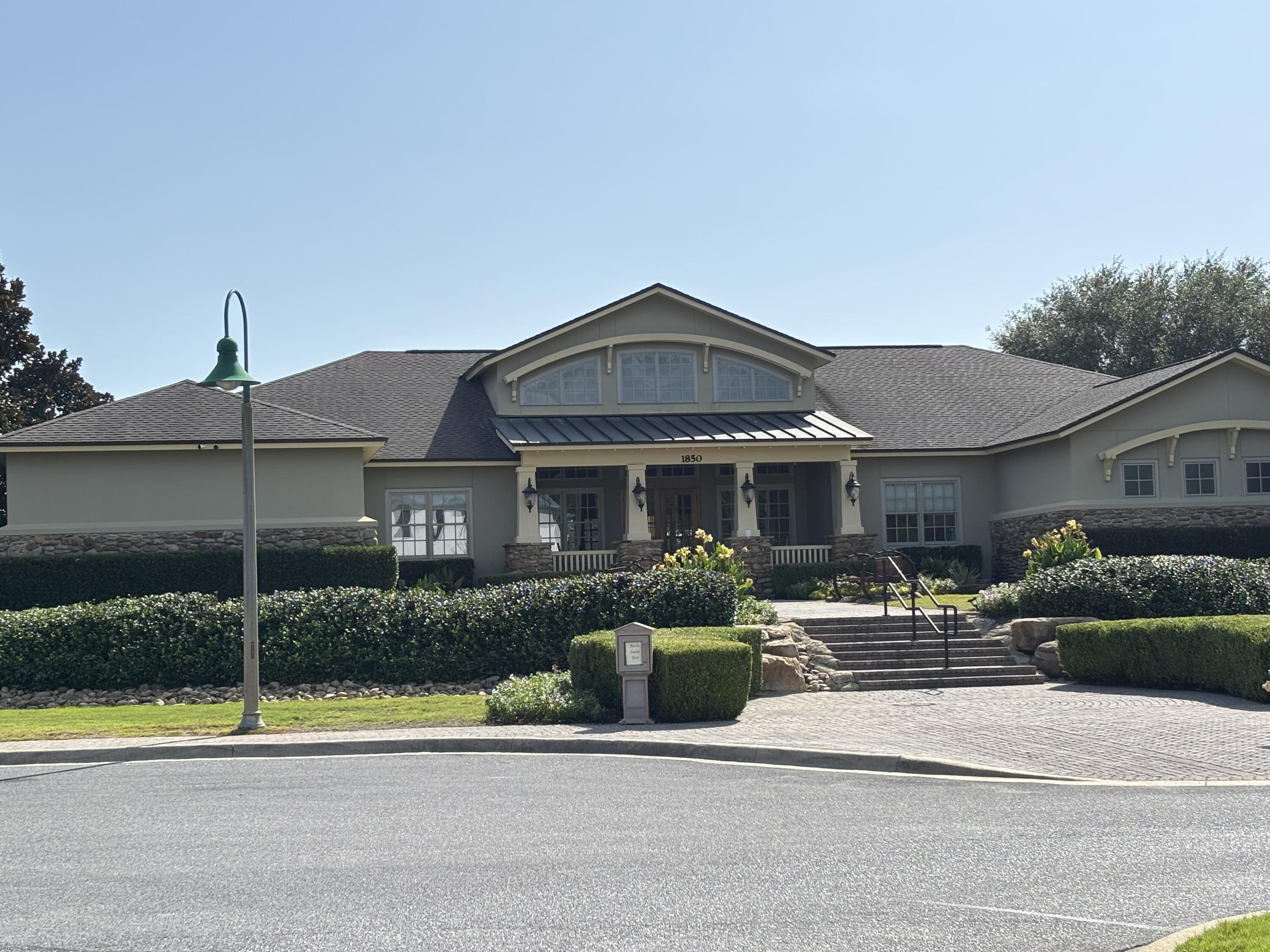HAMMOCK BAY - Residential