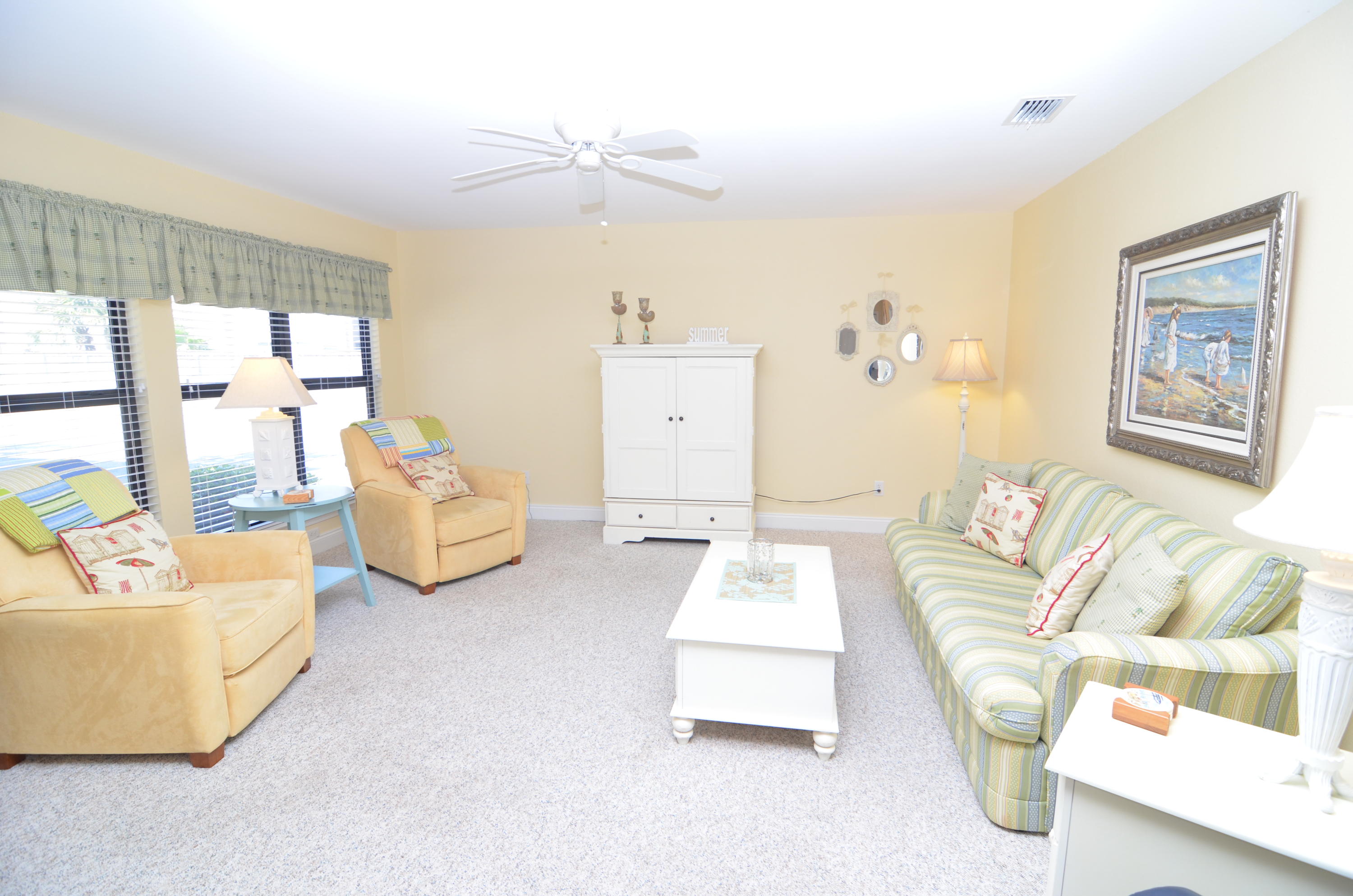 BEACHVIEW CONDOMINIUM - Residential