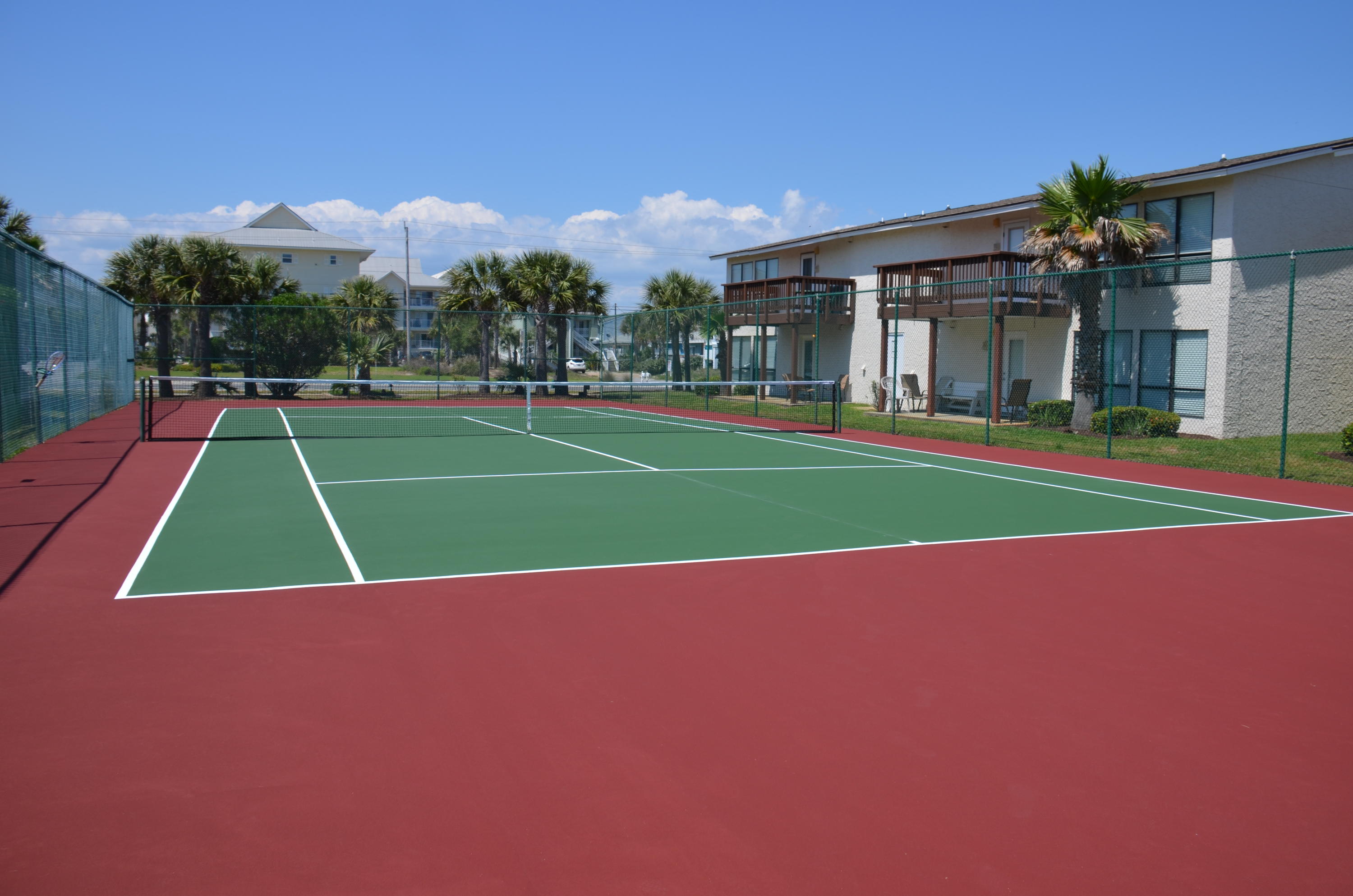 BEACHVIEW CONDOMINIUM - Residential