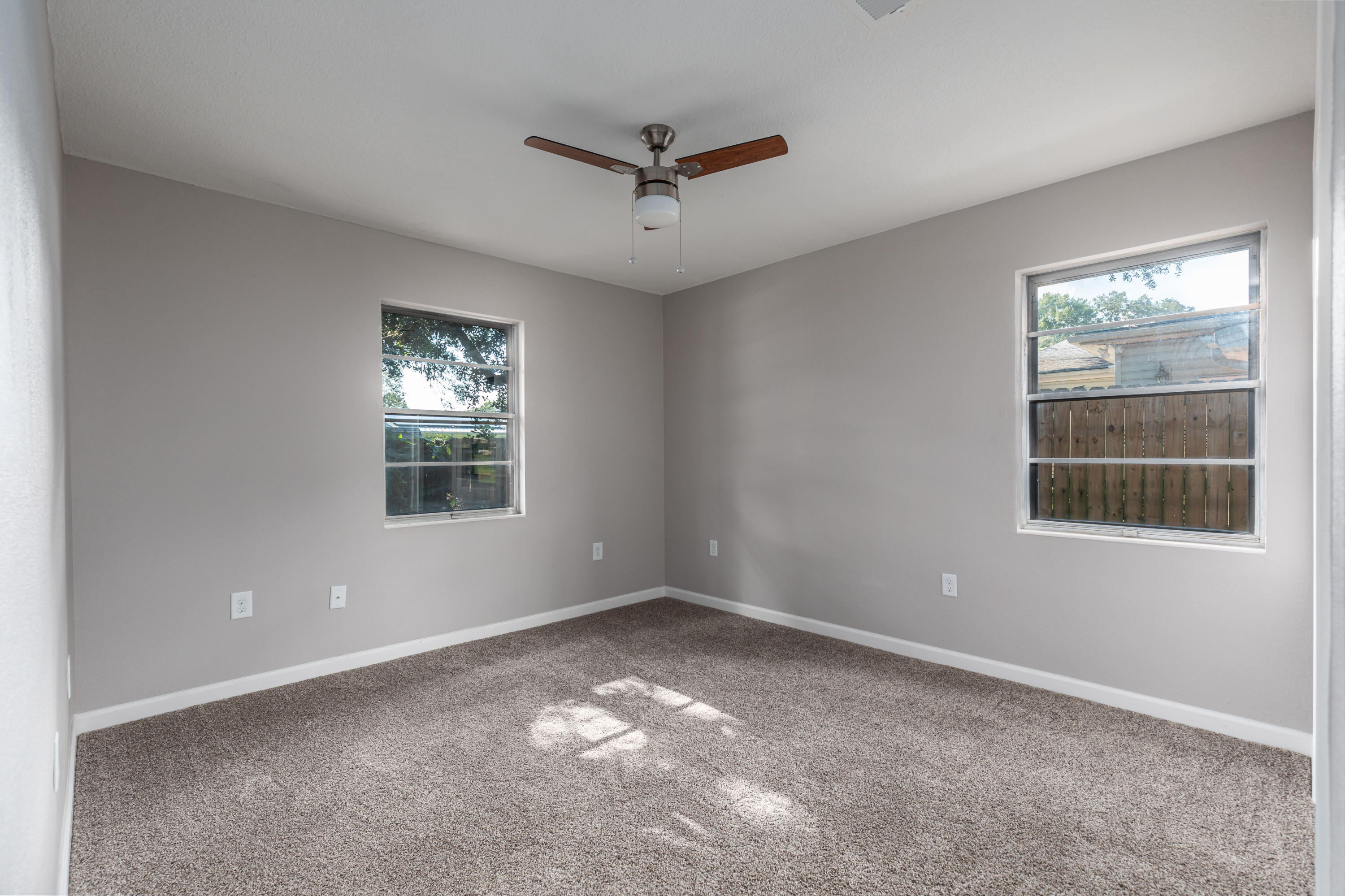 COUNTRY CLUB ESTATES 1ST ADDN - Residential