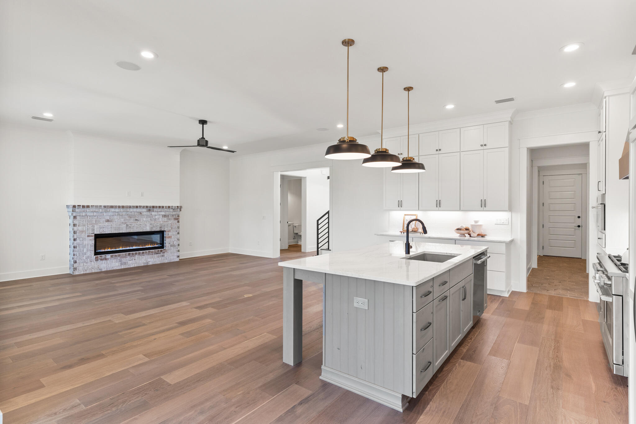 Deer Moss Creek - Residential