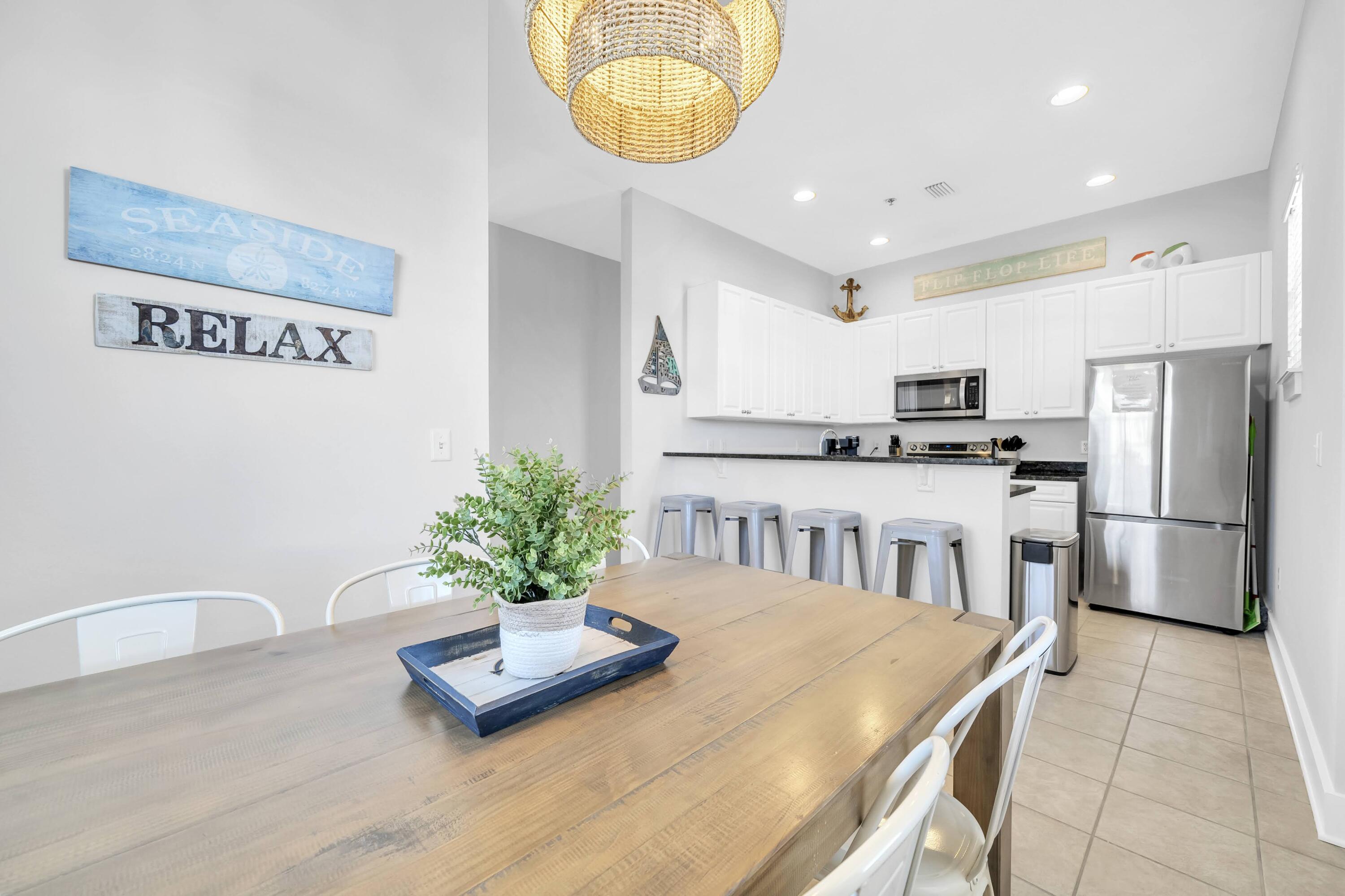 CASA DEL MAR - Residential