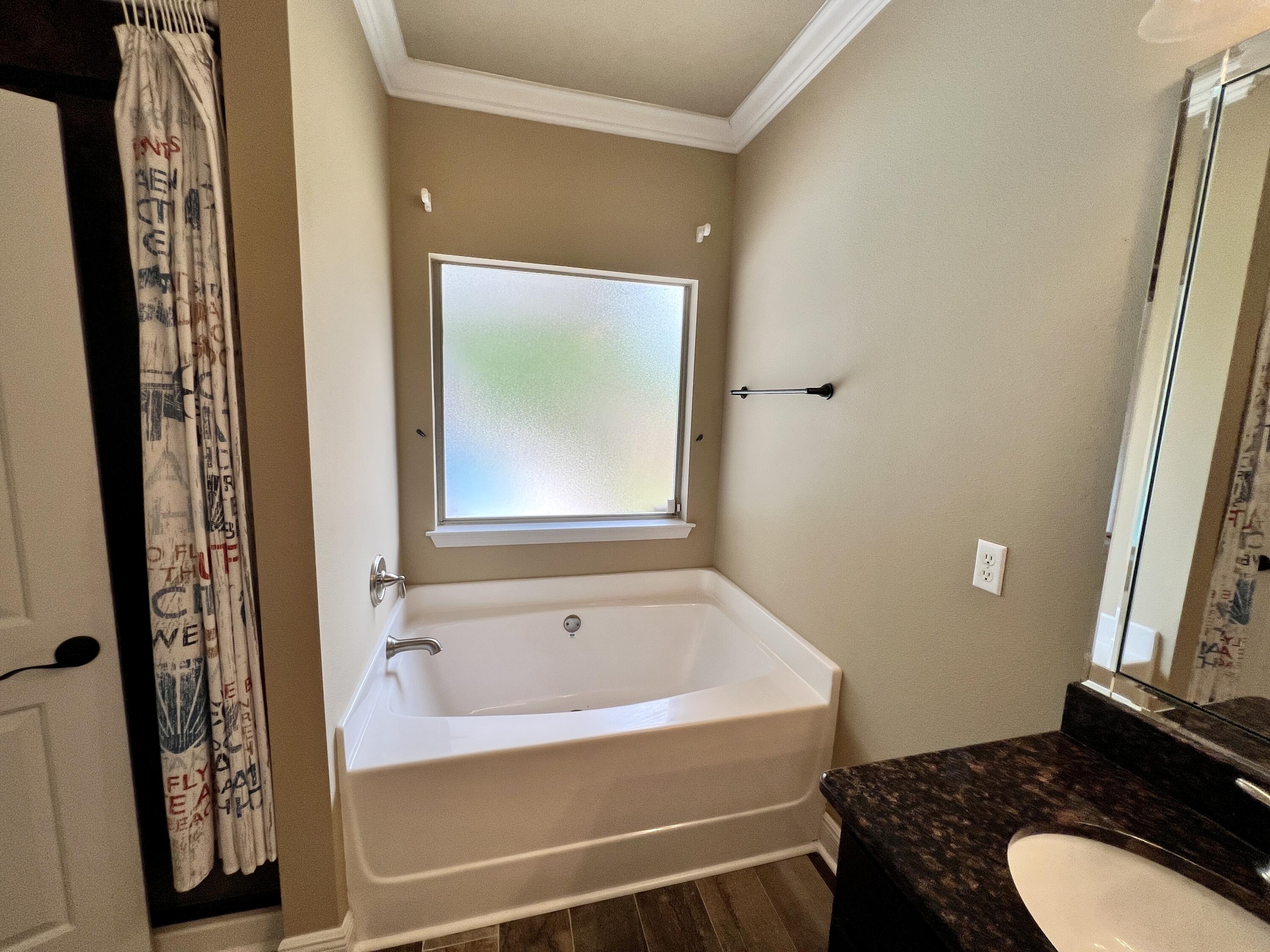 MUSSETT BAYOU ESTATES - Residential