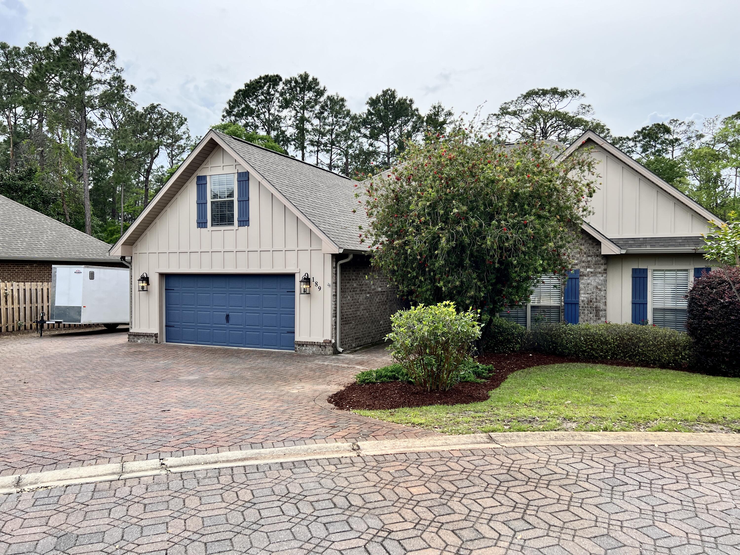 MUSSETT BAYOU ESTATES - Residential